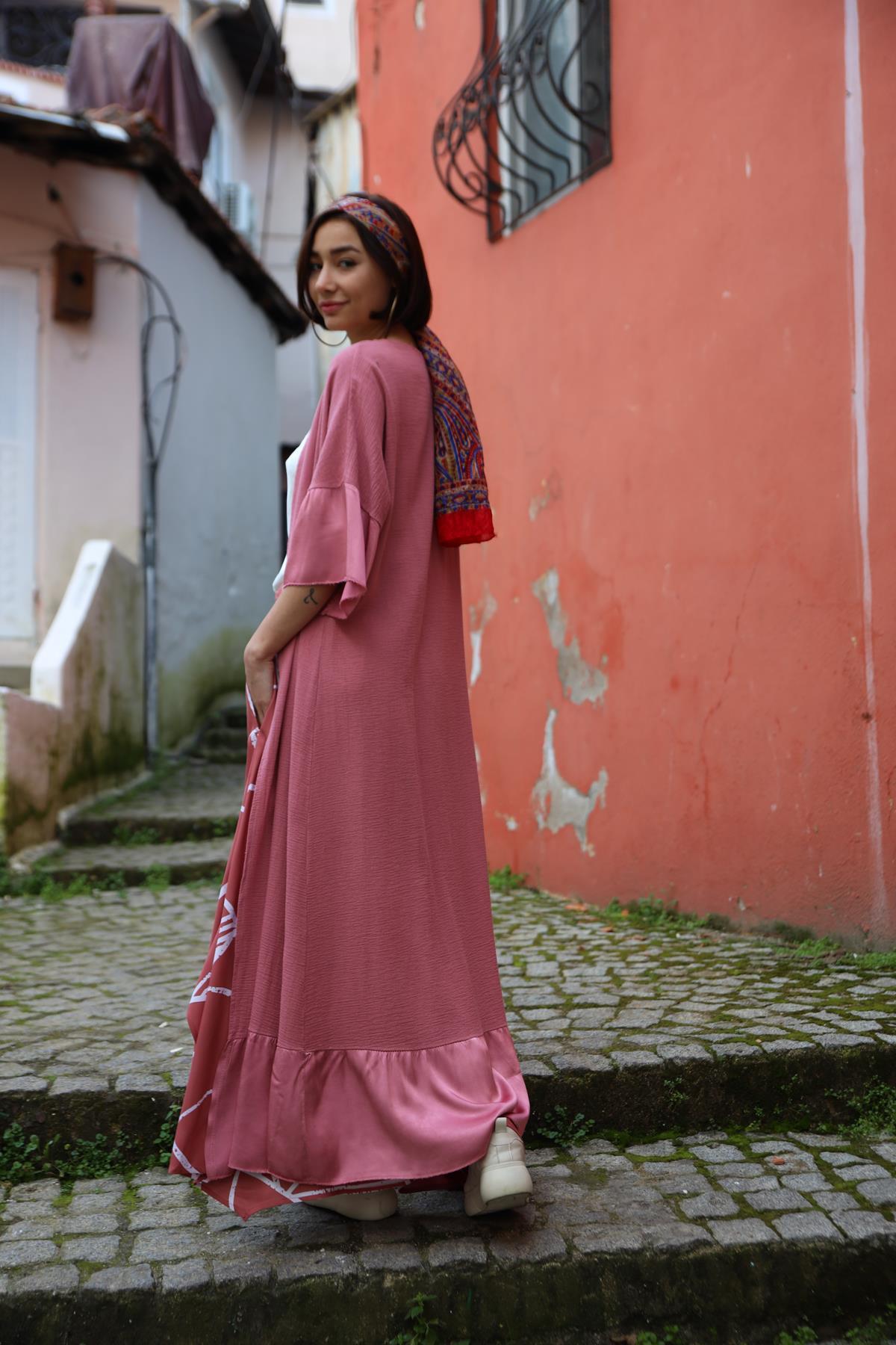 Gül Kurusu Kolları ve Eteği Saten Detaylı Kaftan - Şaman Butik Gül Kurusu Kolları ve Eteği Saten Detaylı Kaftan