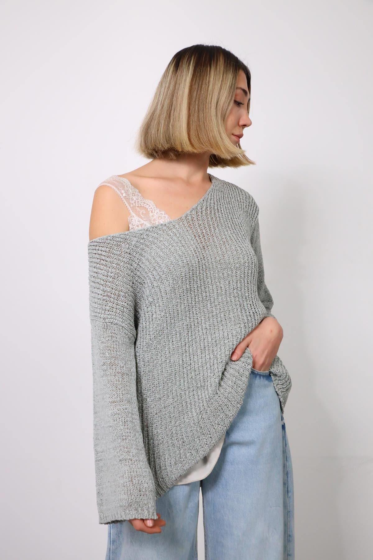 Gri V Yaka Uzun Kollu Merserize - Şaman Butik Gri V Yaka Uzun Kollu Merserize