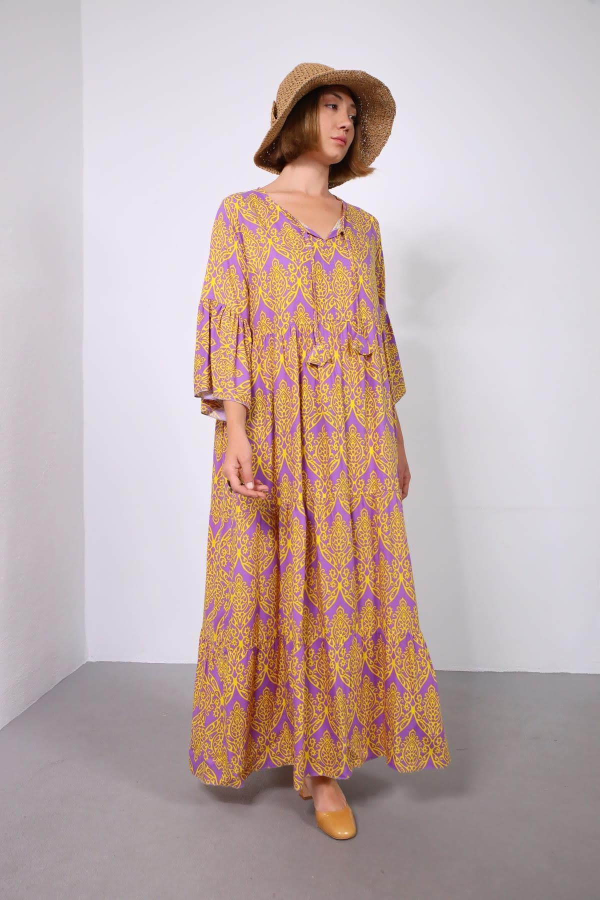 Mor Kesik Yaka Kolları Volanlı Etnik Desenli Elbise - Şaman Butik Mor Kesik Yaka Kolları Volanlı Etnik Desenli Elbise