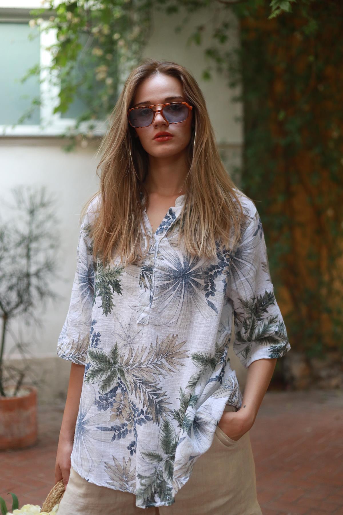 White Three Buttoned Floral Patterned Shirt