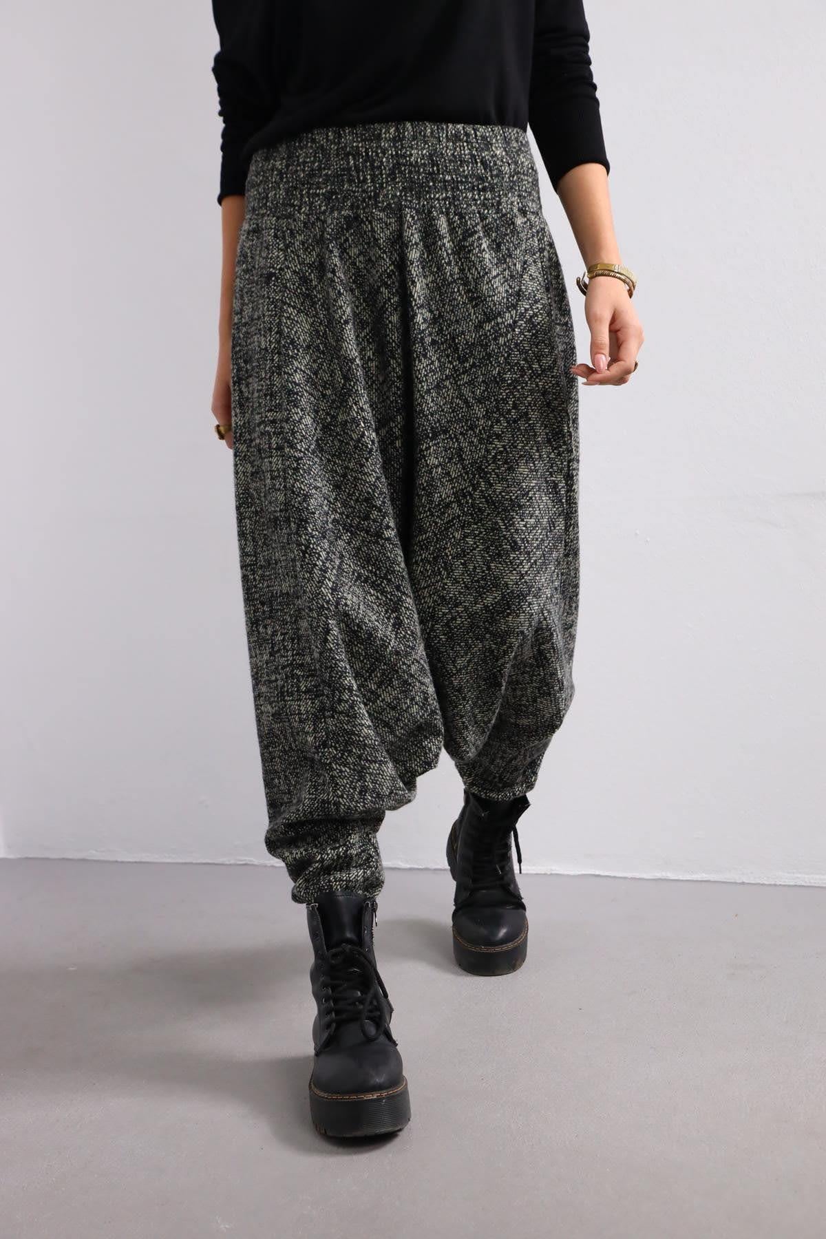 Siyah Gipe Bel Detaylı Kışlık Şalvar Pantolon - Şaman Butik Siyah Gipe Bel Detaylı Kışlık Şalvar Pantolon