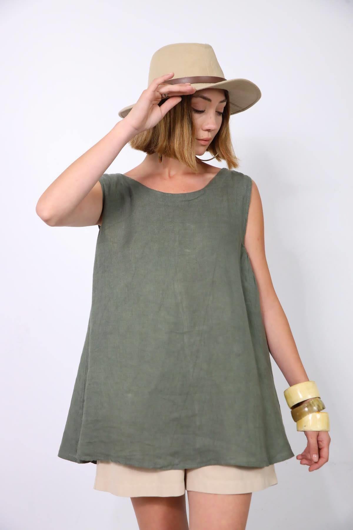 Haki Keten Arkası Bağlamalı Kolsuz Bluz - Şaman Butik Haki Keten Arkası Bağlamalı Kolsuz Bluz