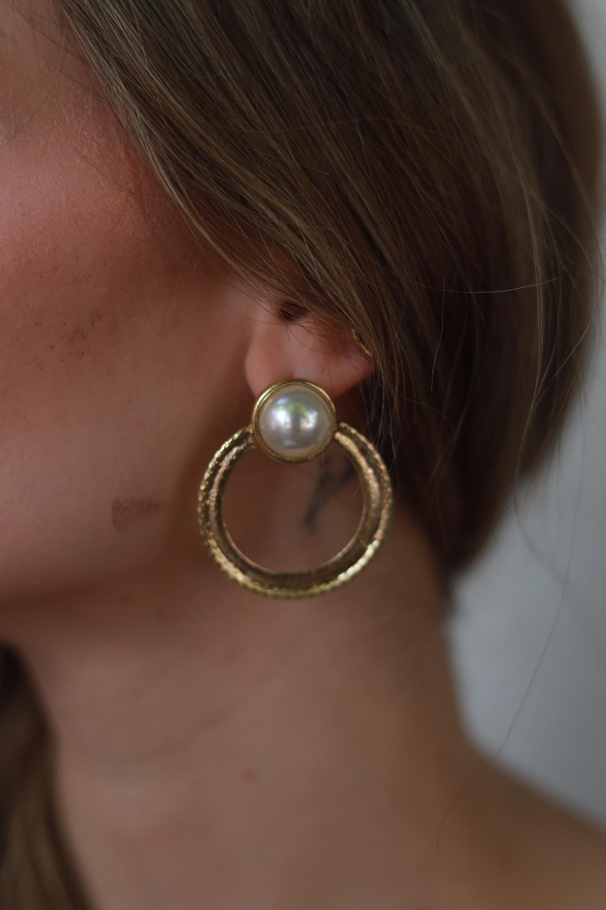 İnci Detaylı Halka Küpe