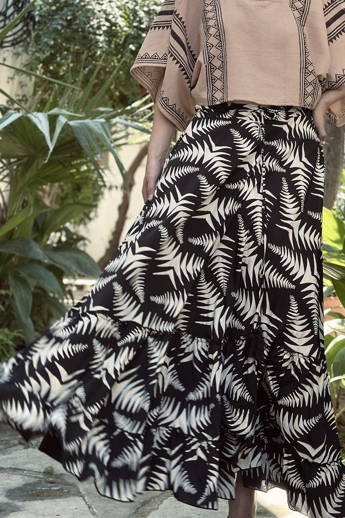 Black Patterned Ruffled Silk Skirt
