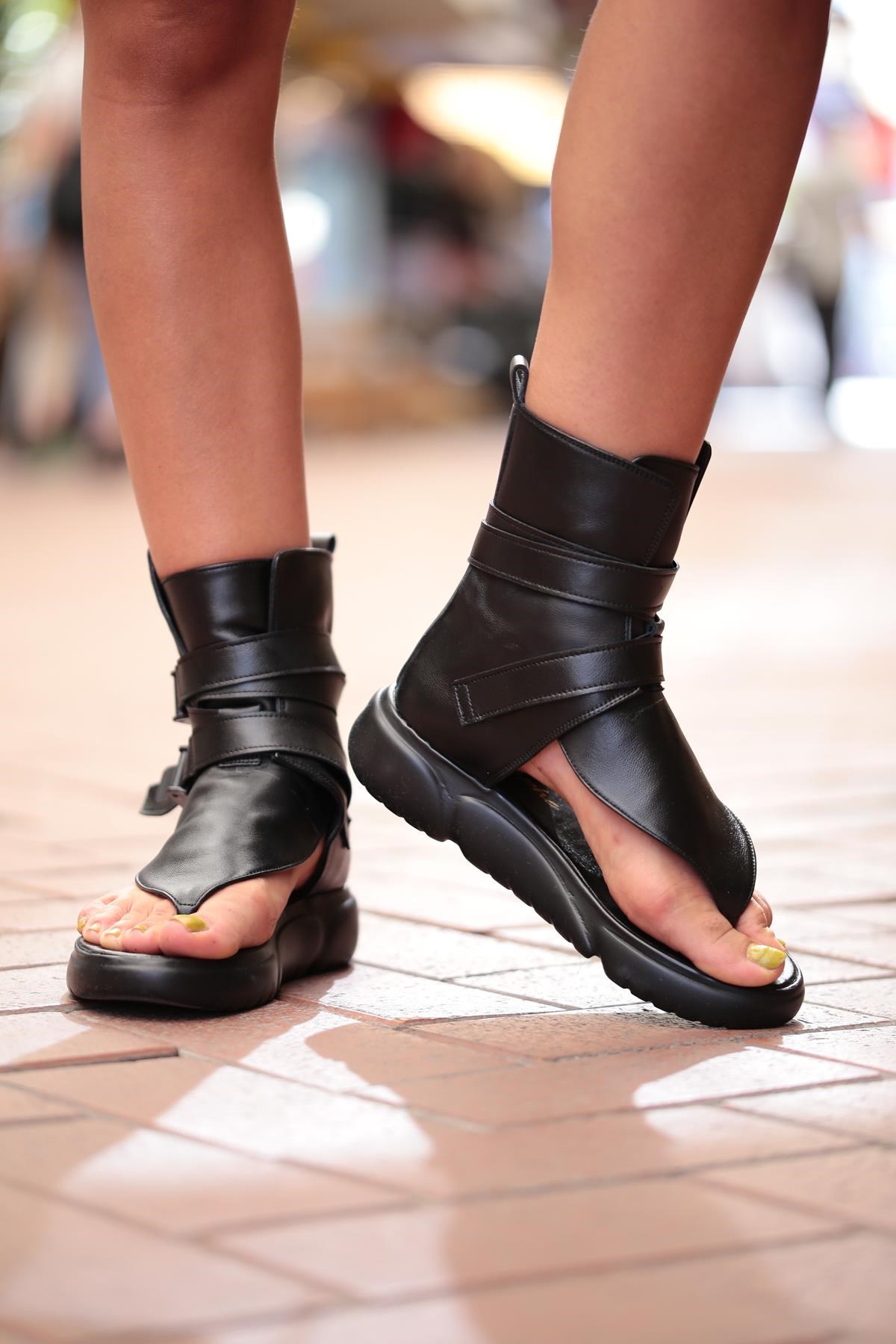 Black Toe Leather Boots - Saman Butik | Shop Online