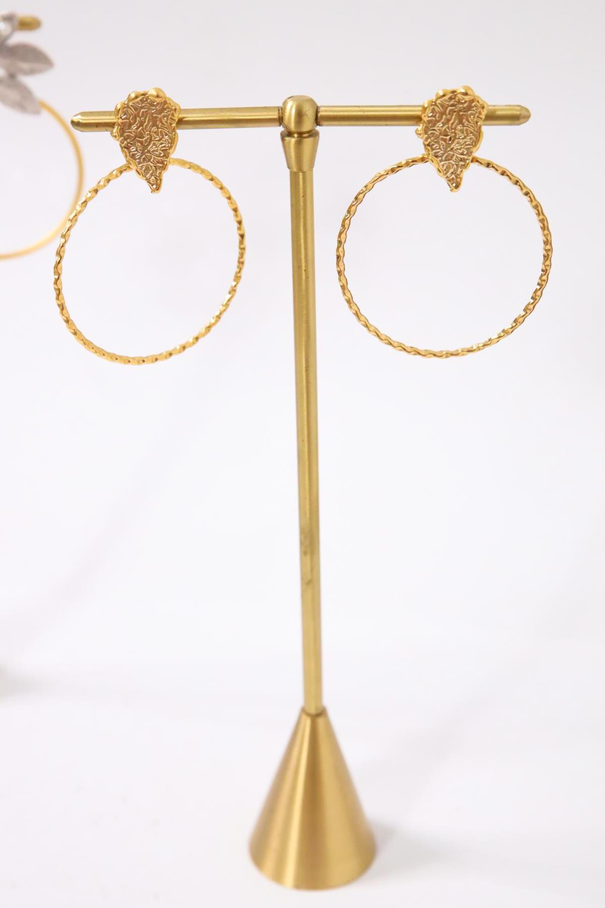 Deforme Damla Tasarım Altın Kaplama Halka Küpe - Şaman Butik Deforme Damla Tasarım Altın Kaplama Halka Küpe