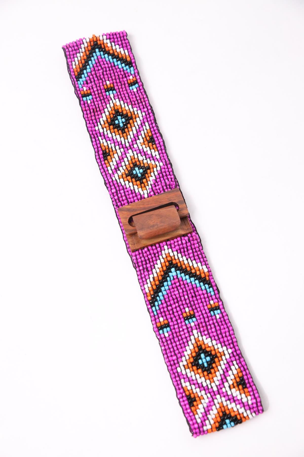 Fuşya Ahşap Toka Detaylı Boncuk İşlemeli Elastik Kemer