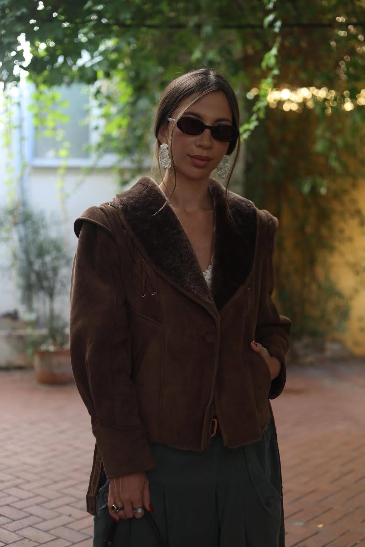 Kahverengi İçi ve Yakası Kürk Süet Mont