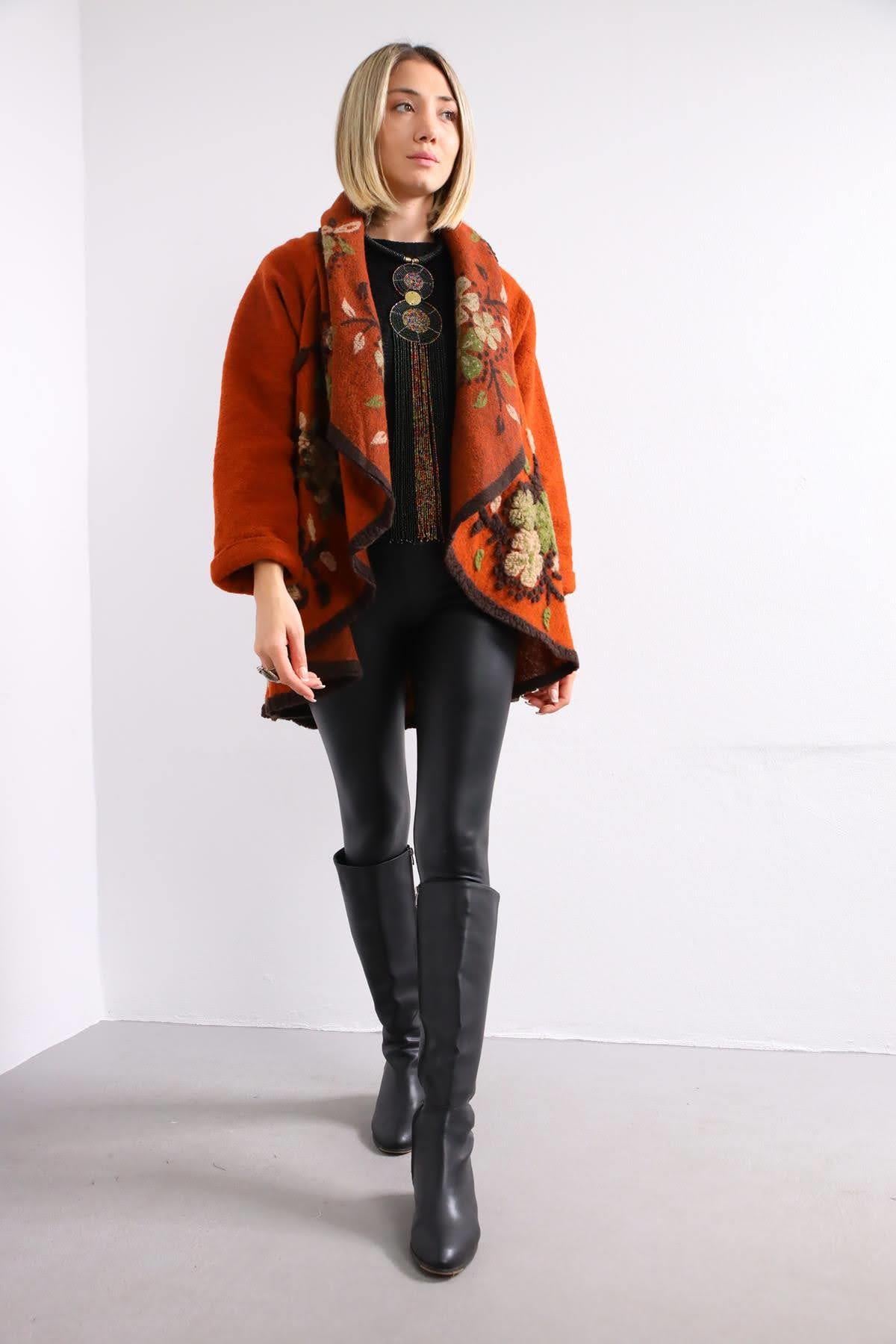 Kiremit Rengi Şal Yaka Çiçek Desenli Keçe Ceket - Şaman Butik Kiremit Rengi Şal Yaka Çiçek Desenli Keçe Ceket