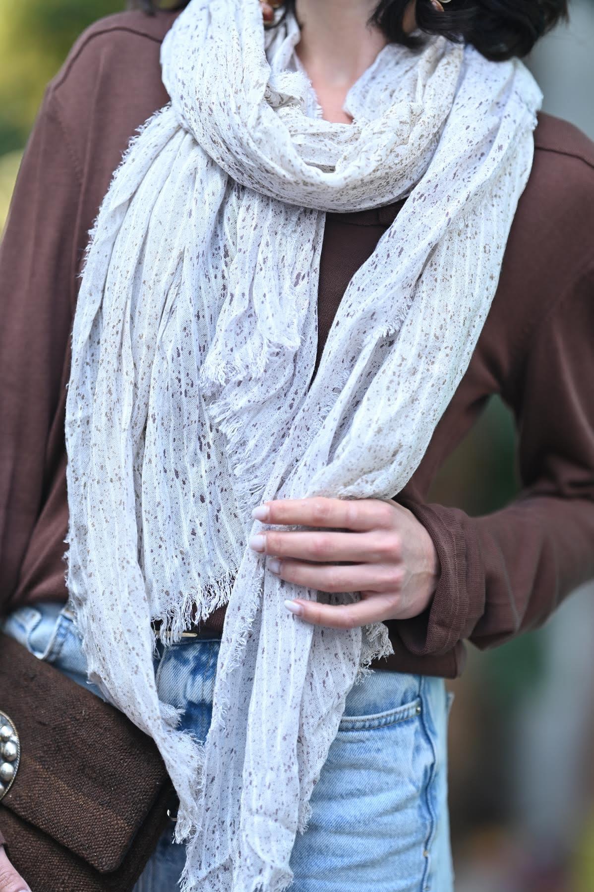 Kemik Rengi Desenli Şerit Detaylı Pamuk Şal