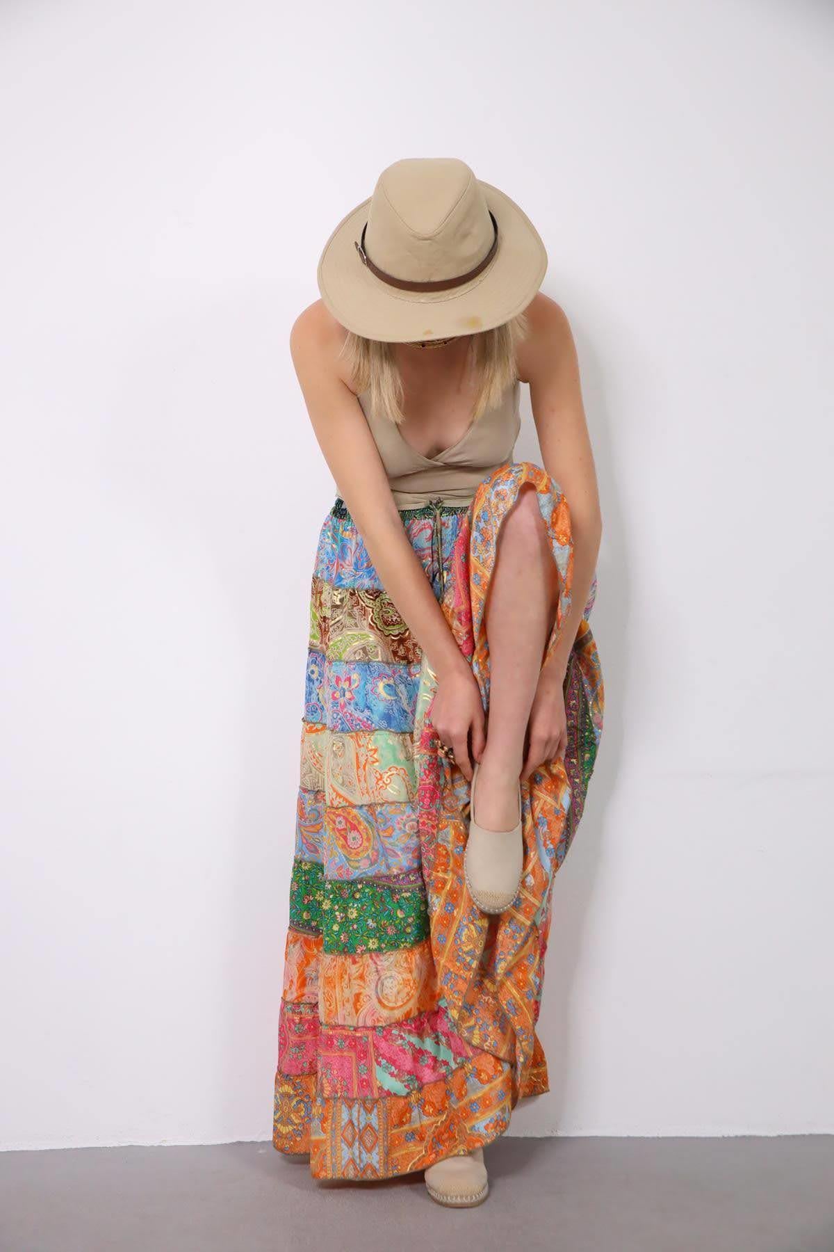 Renkli Patchwork Otantik İpek Etek - Şaman Butik Renkli Patchwork Otantik İpek Etek