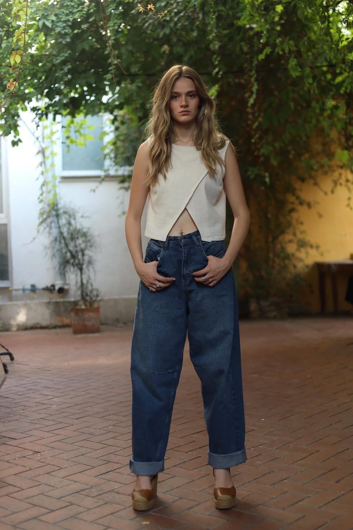 Krem Rengi Kolsuz Kruvaze Bluz