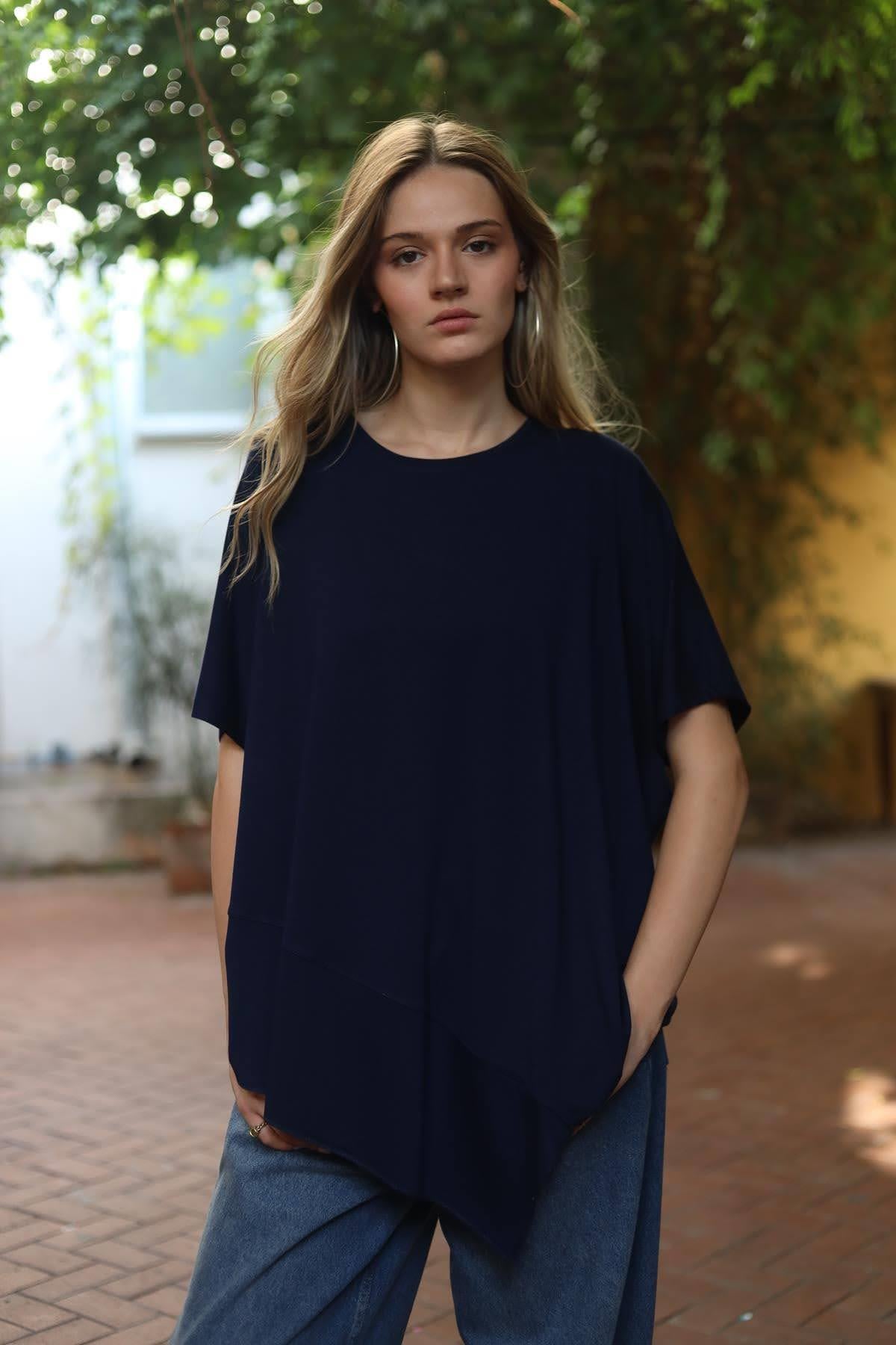 Lacivert Altı Parçalı Kısa Kollu Bluz