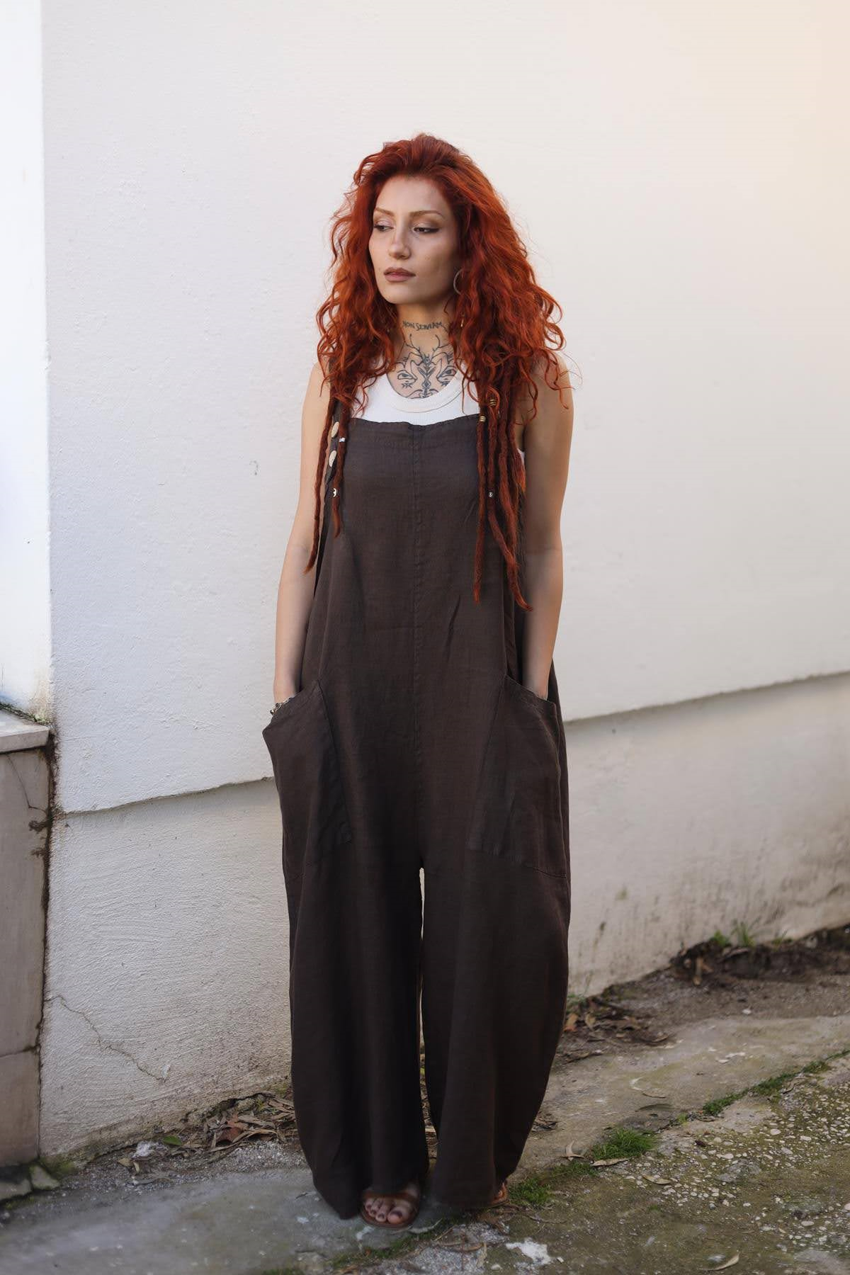 Kahverengi Düğmeli Keten Salopet Tulum