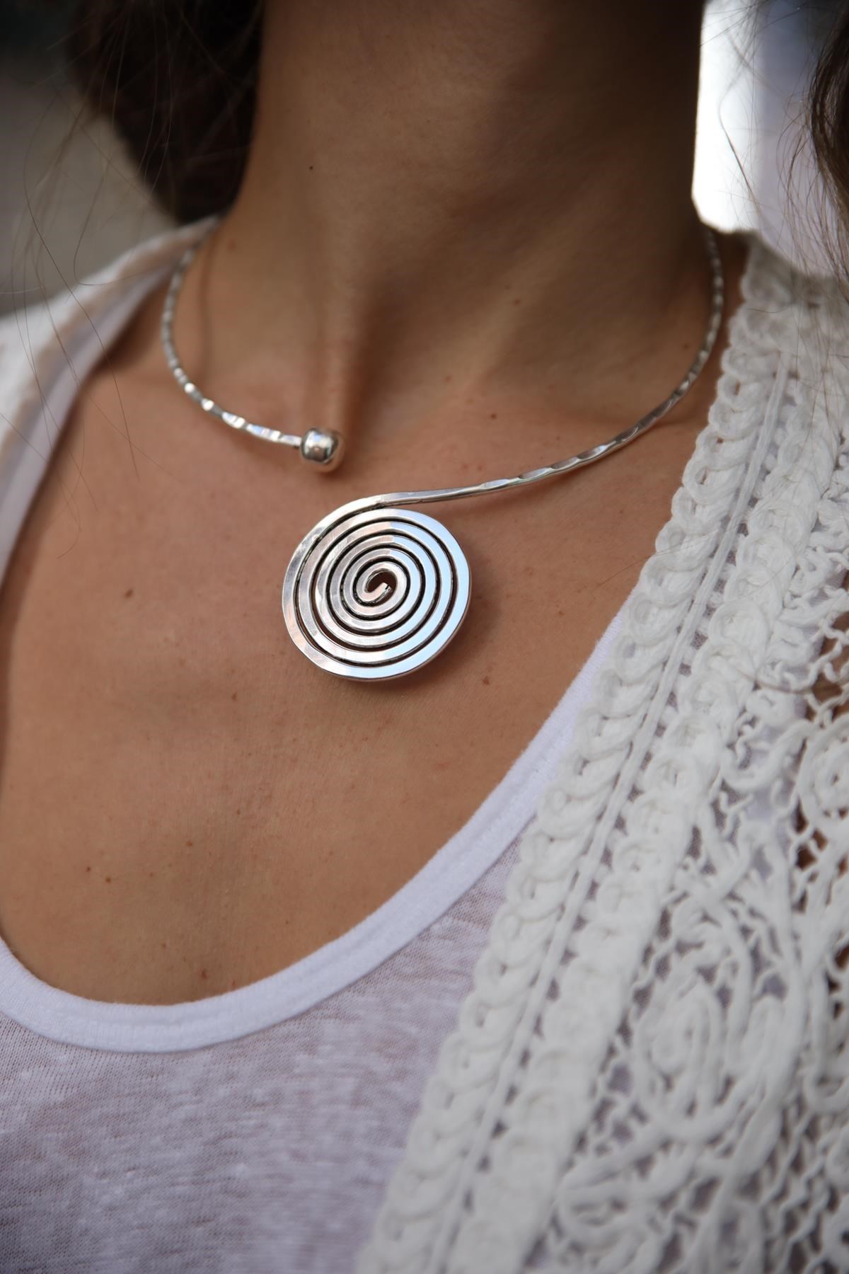 Spiral Tasarım Kolye