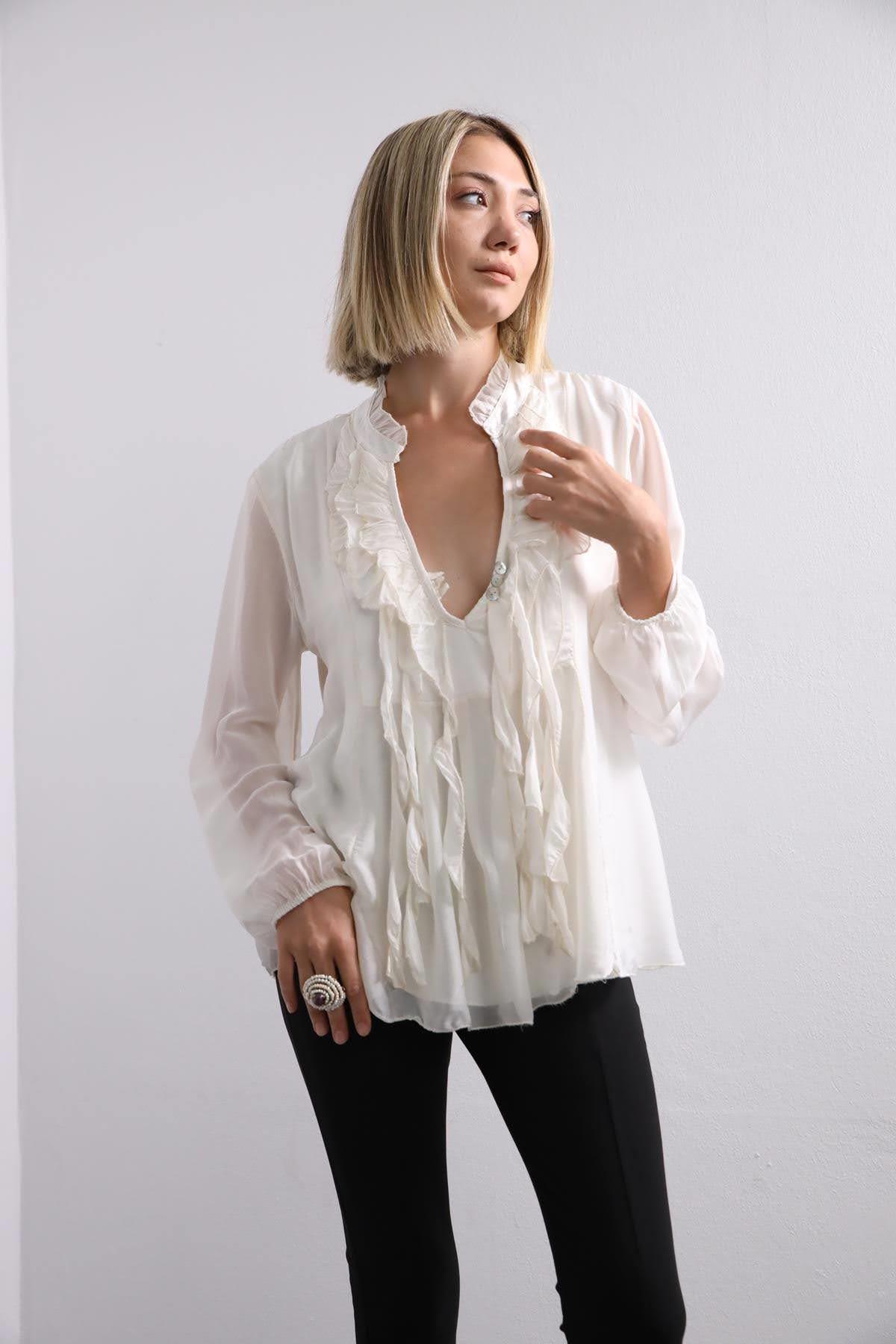 Krem Rengi İpek Fırfırlı Bluz - Şaman Butik Krem Rengi İpek Fırfırlı Bluz