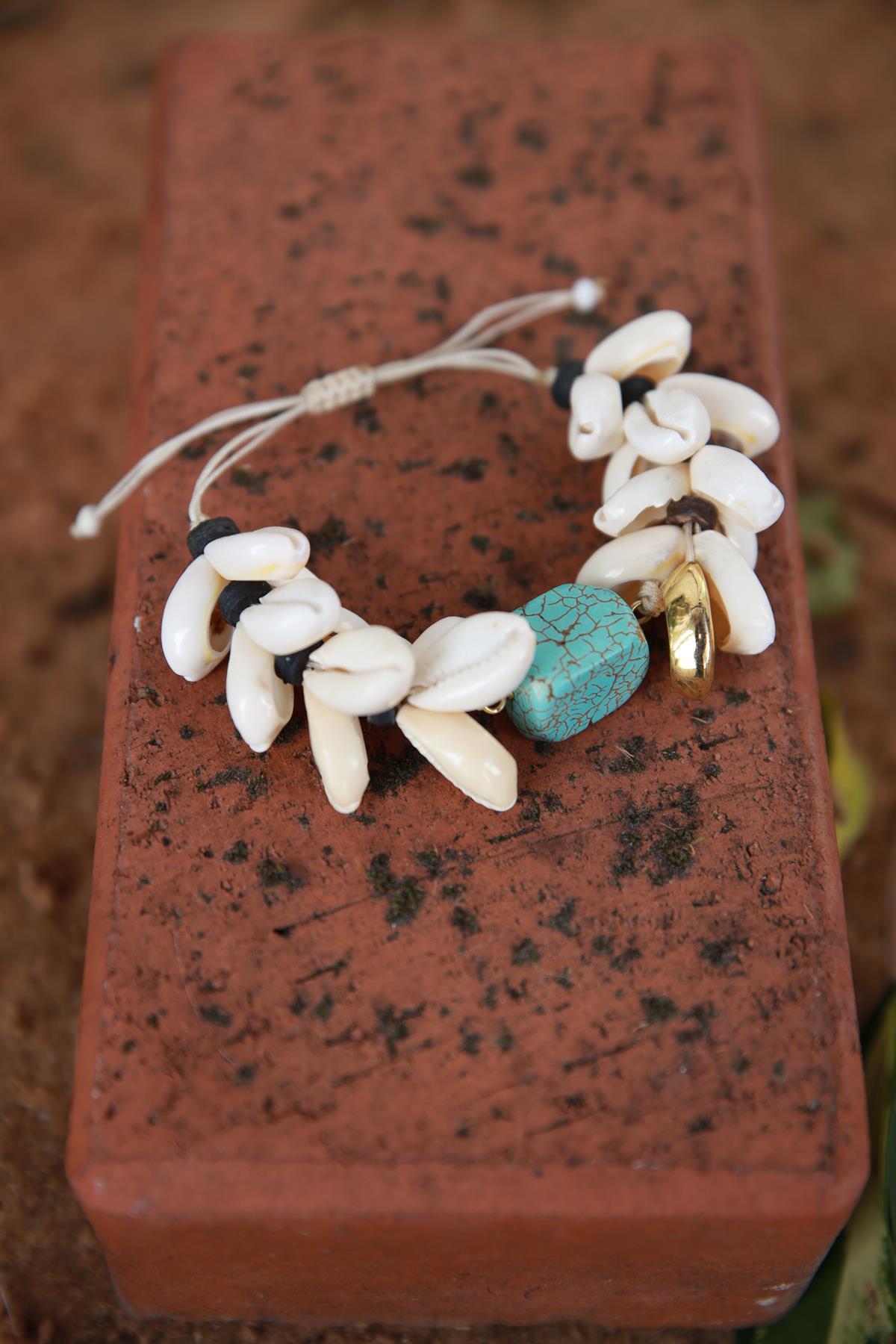 Deniz Kabuklu Turkuaz Taşlı Bileklik