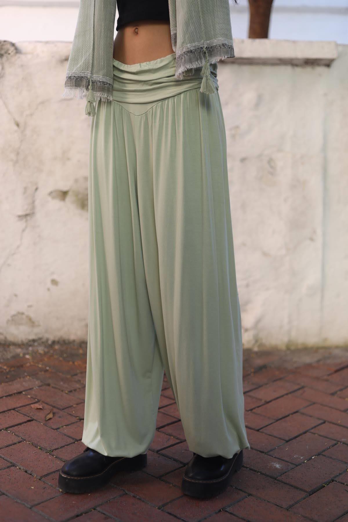 Çağla Yeşili Beli Drapeli Paçası Lastikli Şalvar Pantolon