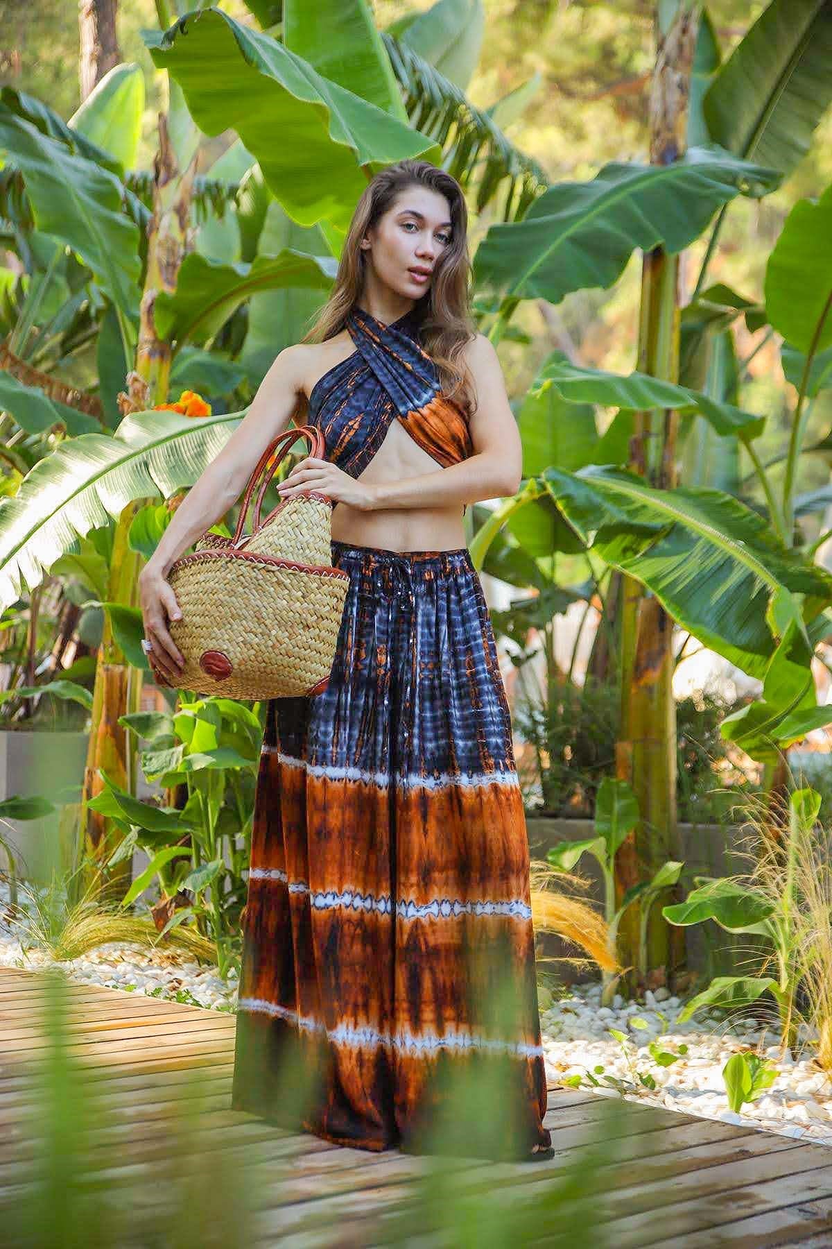 Siyah Batikli Şal ve Pantolon Takım