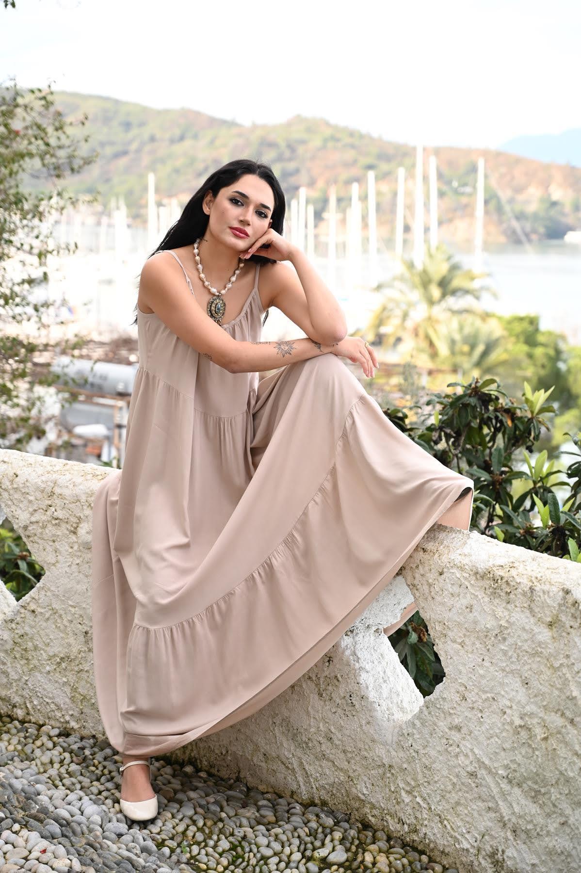 Bej Ayarlanabilir Askılı Maxi Elbise