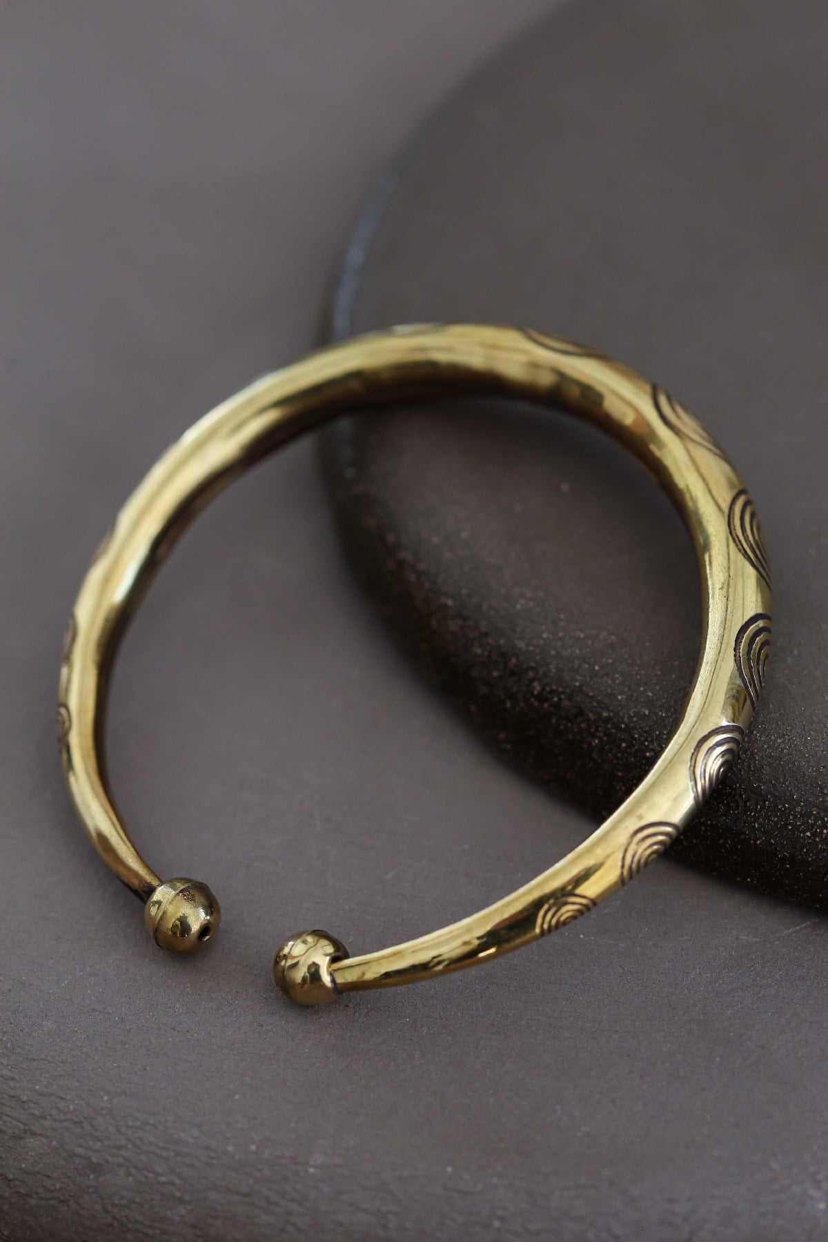 Bronz Spiral İşlemeli Tasarım Bileklik - Şaman Butik Bronz Spiral İşlemeli Tasarım Bileklik