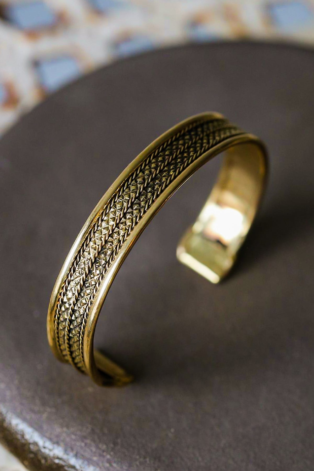 İşleme Detaylı Bronz Tasarım Bileklik - Şaman Butik İşleme Detaylı Bronz Tasarım Bileklik