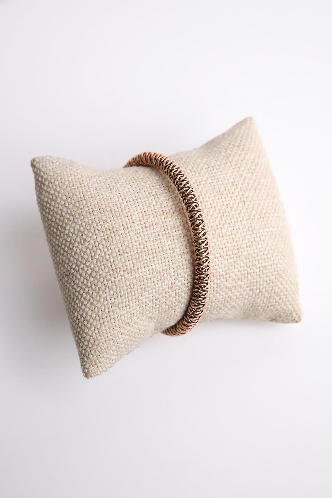  Örgü Tasarım Silindir Bronz Bileklik