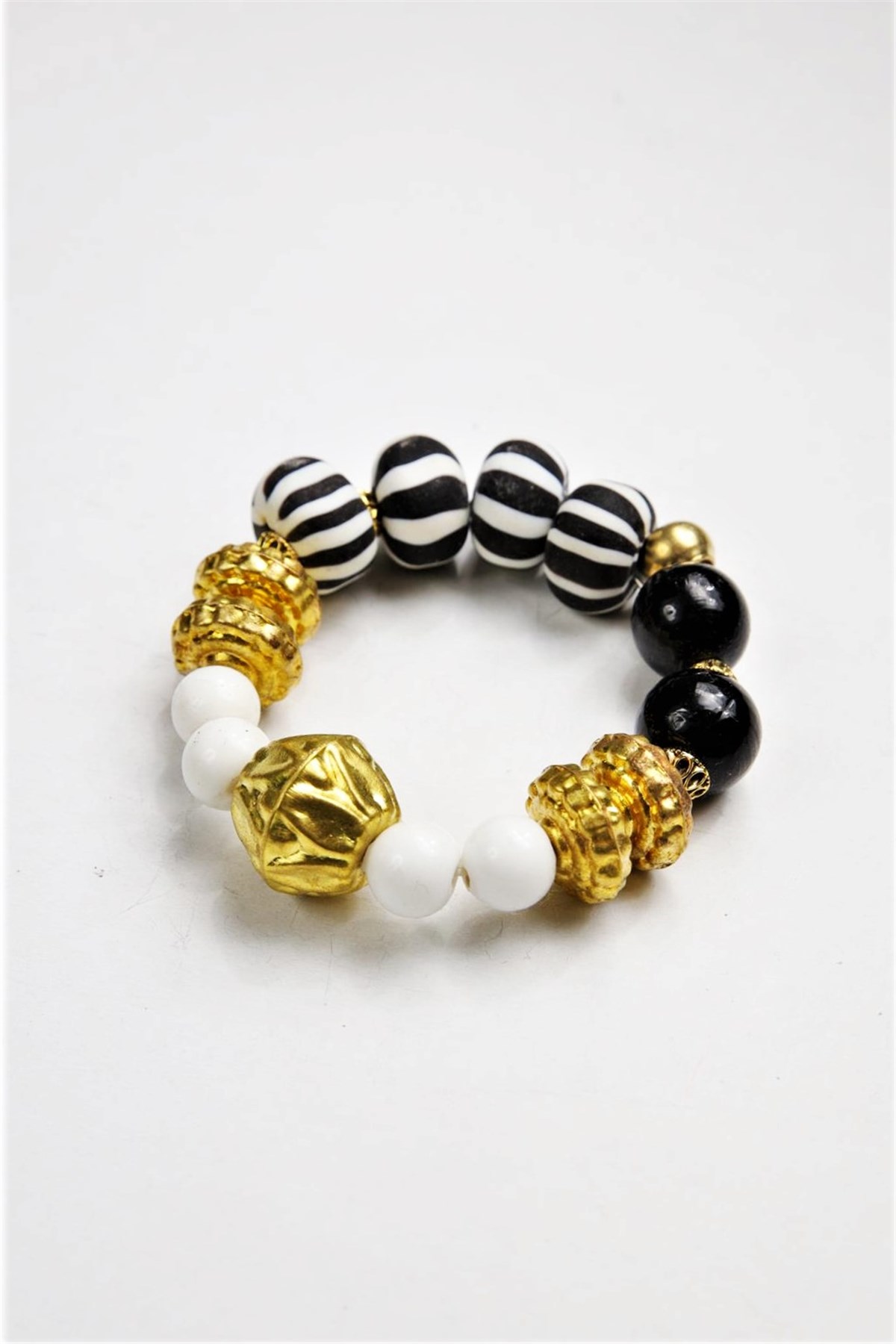  Seramik Taşlı Bronz Parça Detaylı Tasarım Bileklik