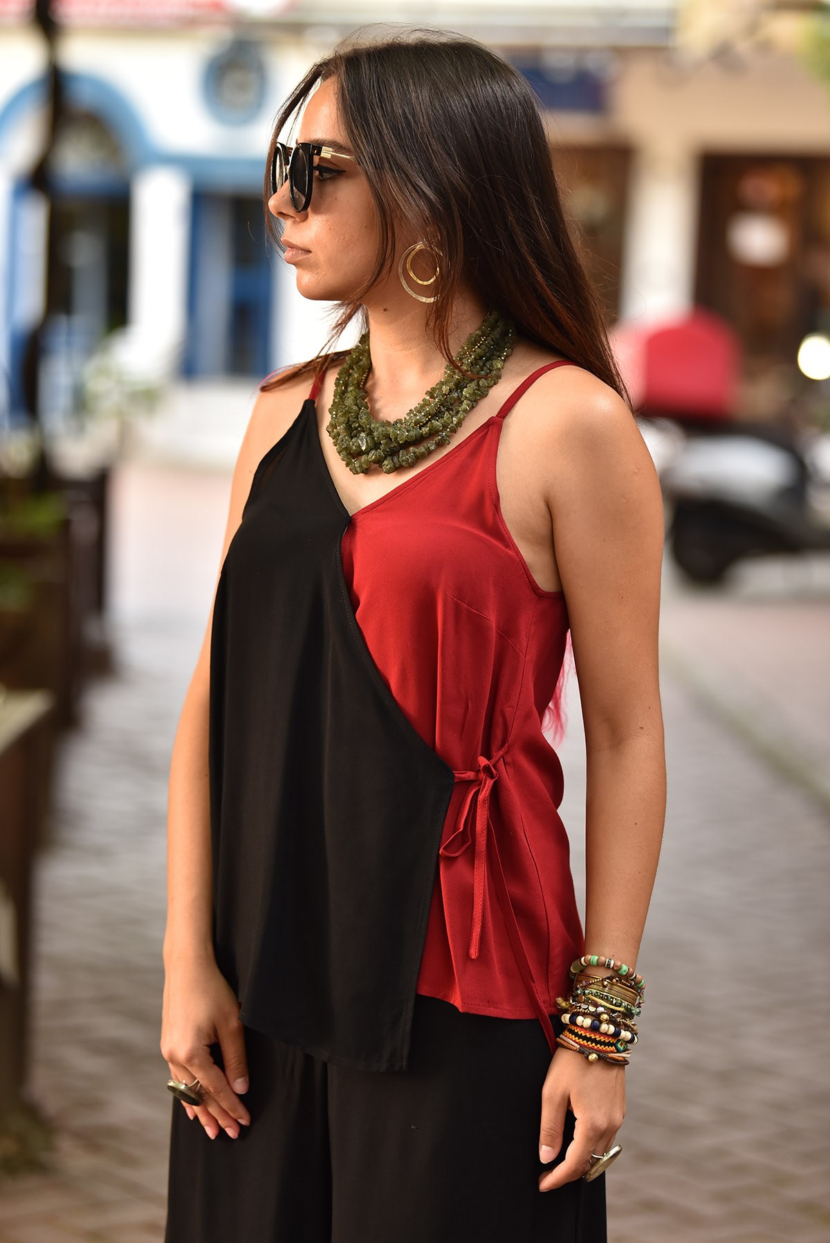Kırmızı Siyah Çapraz Bağlamalı Askılı Bluz - Şaman Butik - Bohem Giyim ve  Aksesuar | Kadın & Erkek