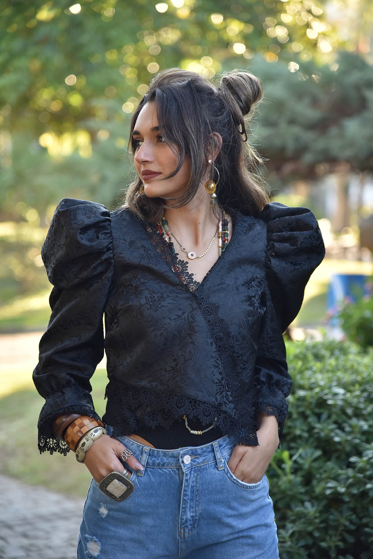 Siyah Balon Kol Dantelli Bluz - Şaman Butik - Bohem Giyim ve Aksesuar |  Kadın & Erkek
