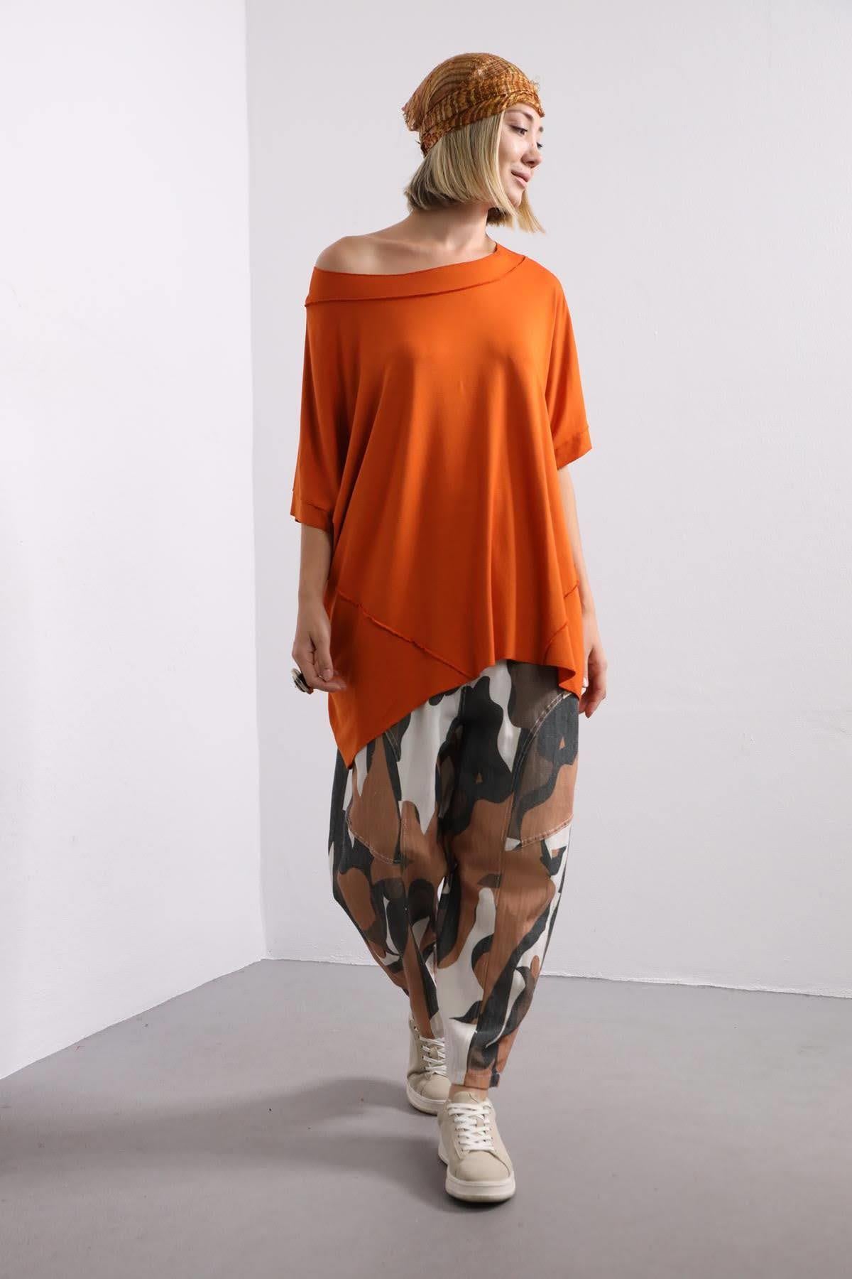 Cinnamon Boat Neck Blouse Cinnamon Boat Neck Blouse