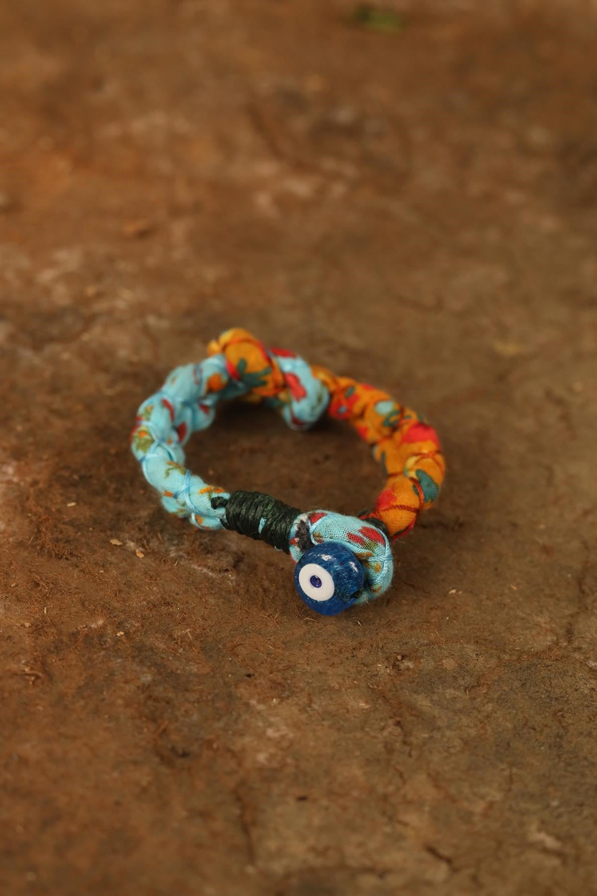 Nazar Boncuğu Detaylı Renkli Kumaş Tasarım Bileklik