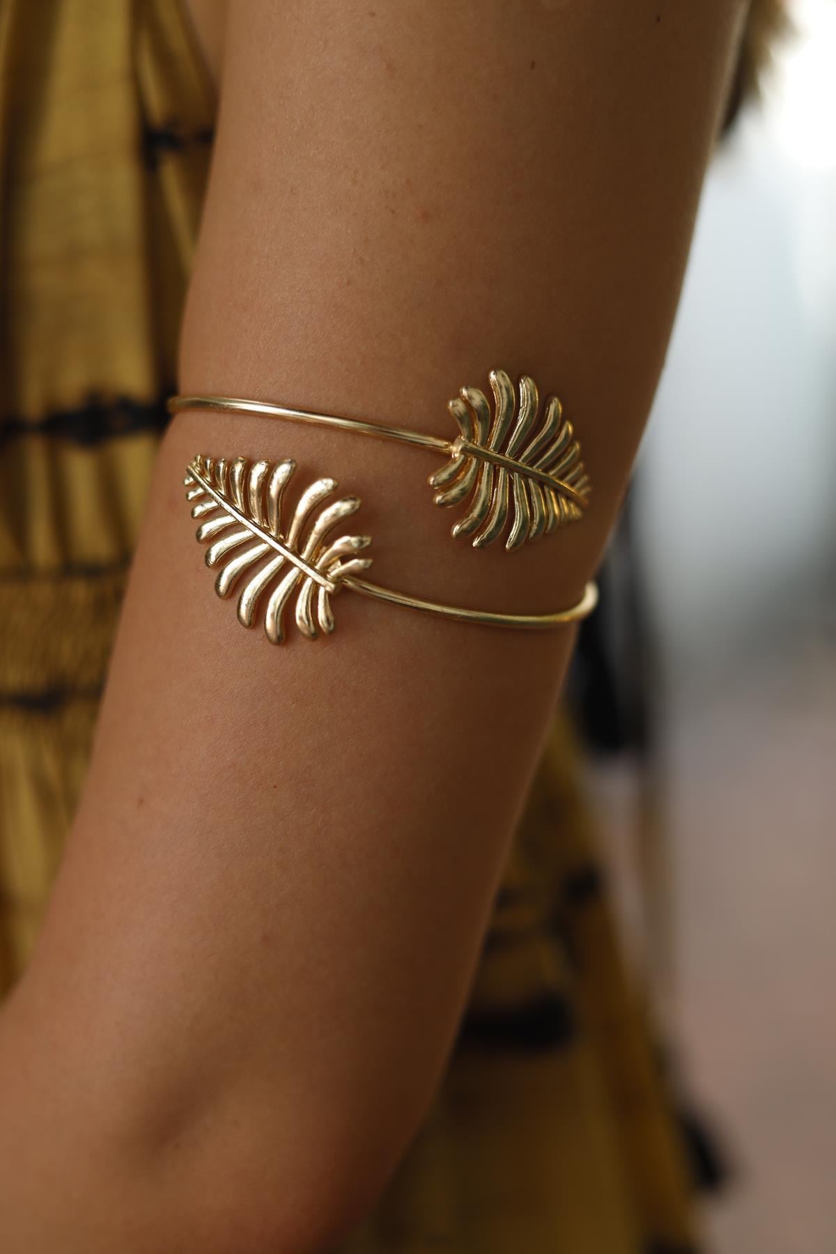 Leafy Arm Cuff