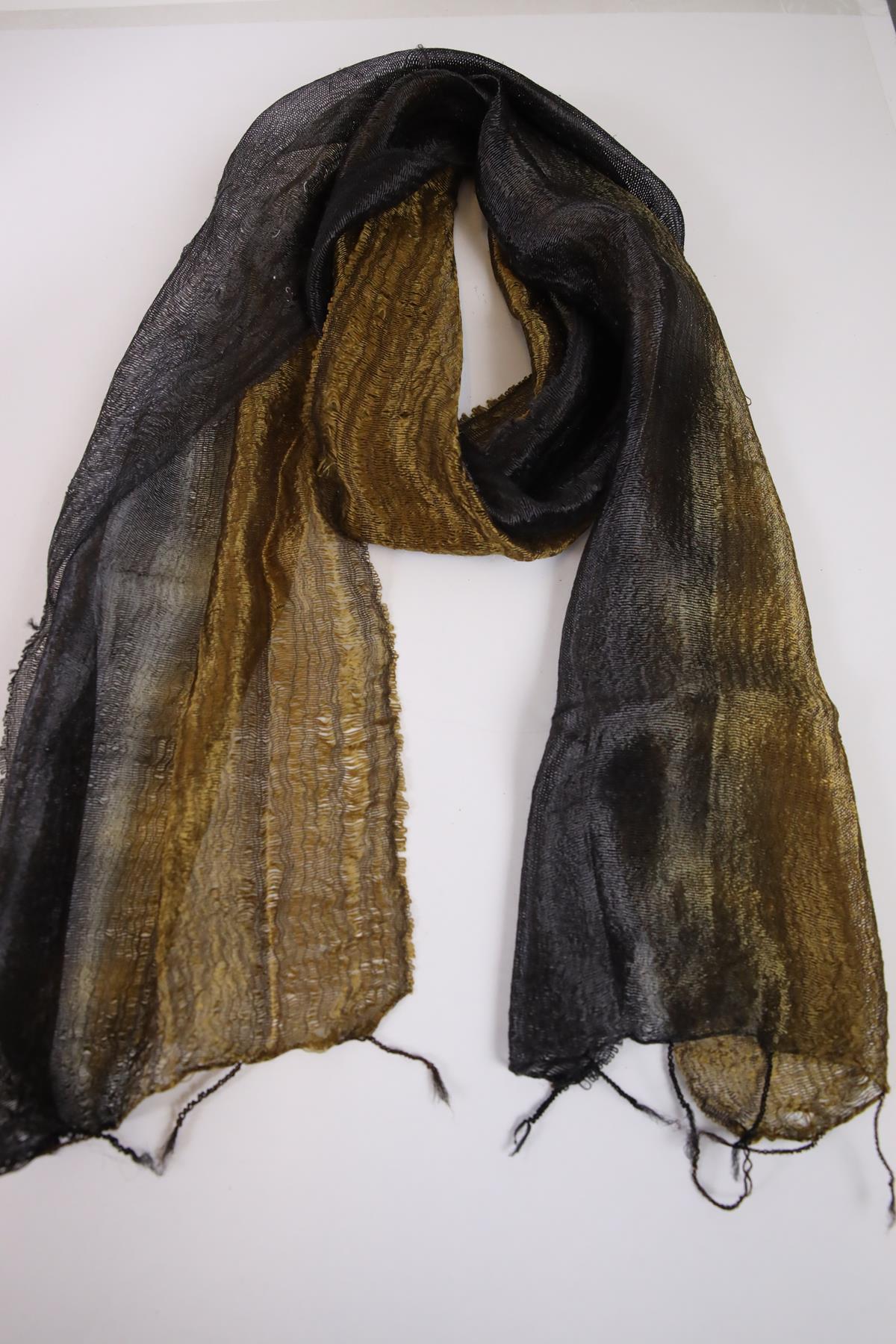 Siyah Renk Geçişli İpek Şal - Şaman Butik Siyah Renk Geçişli İpek Şal