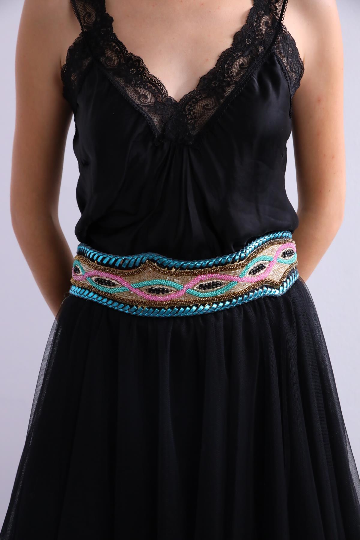 Siyah Tay Tüyü Büyük Tokalı Kemer - Şaman Butik Siyah Tay Tüyü Büyük Tokalı Kemer