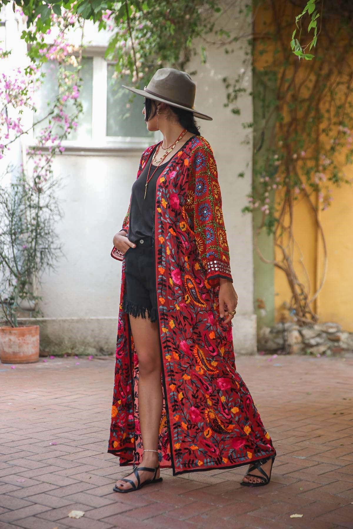 Bordo İşlemeli Bohem Kaftan