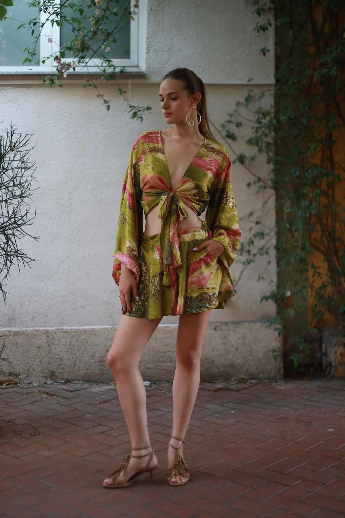 Yeşil Yarasa Kol İpek Bolero