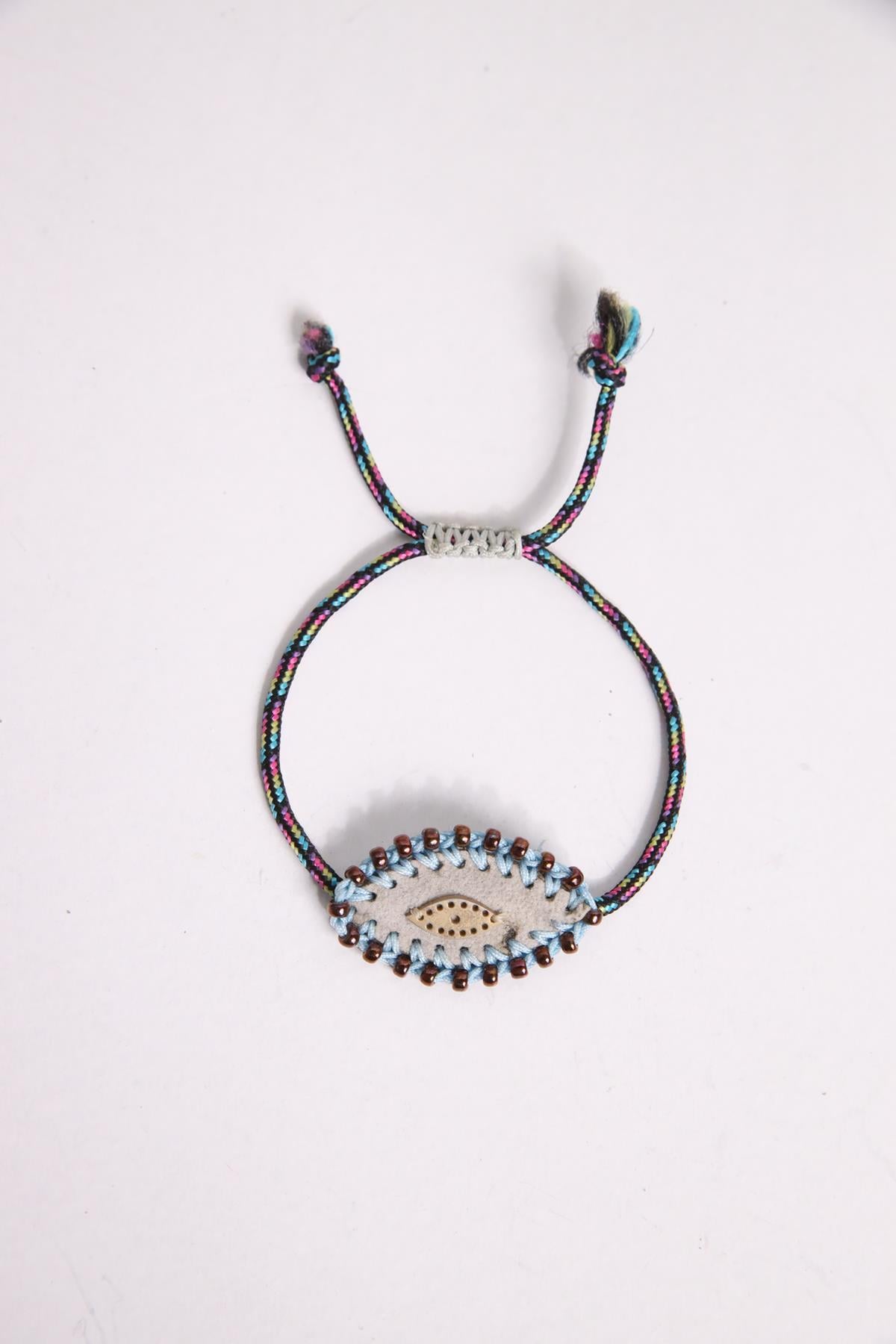 Gri Keçe Tabanlı Gümüş Parçalı Bileklik