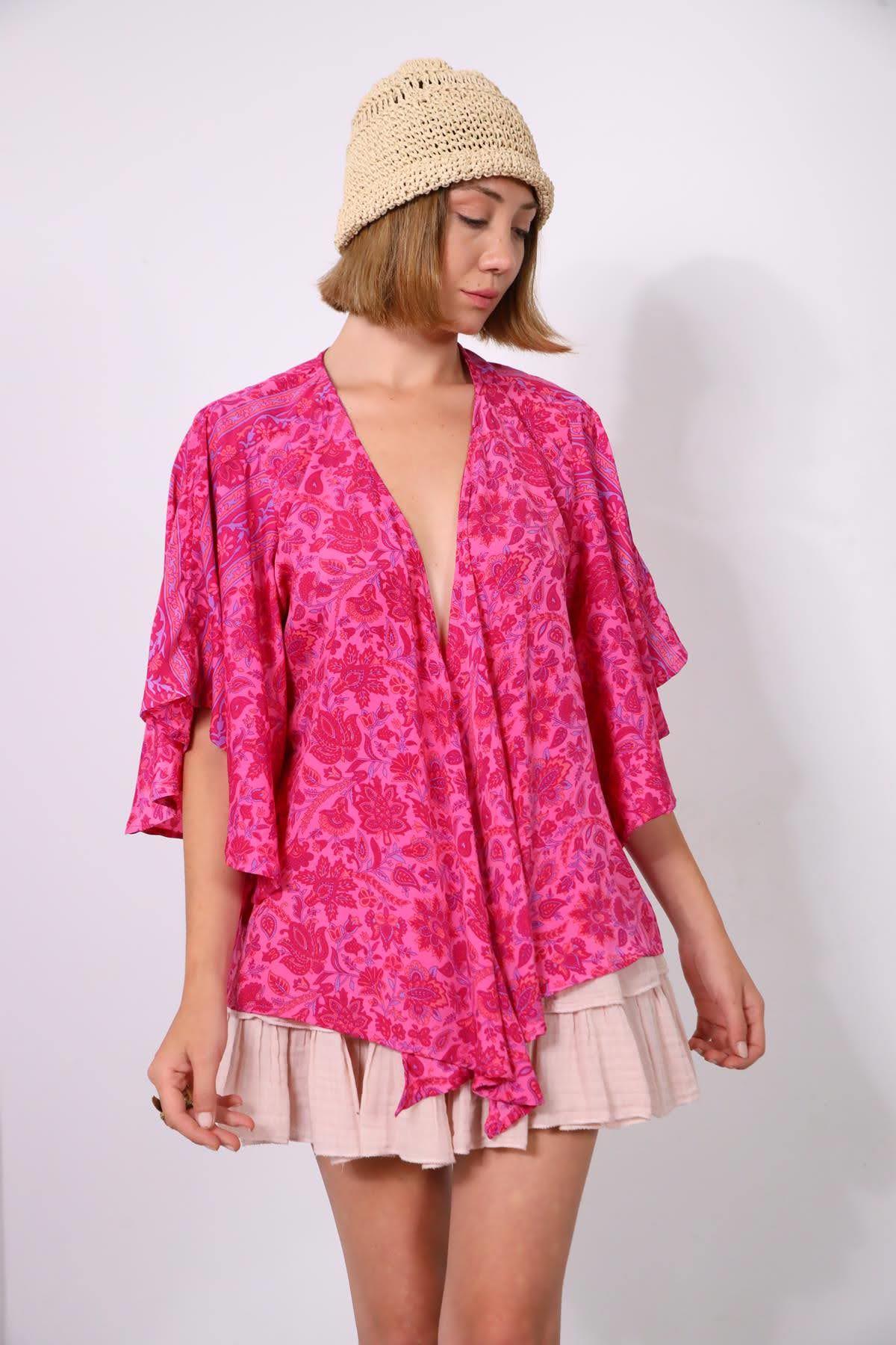 Fuşya Kısa Kollu İpek Bolero - Şaman Butik Fuşya Kısa Kollu İpek Bolero