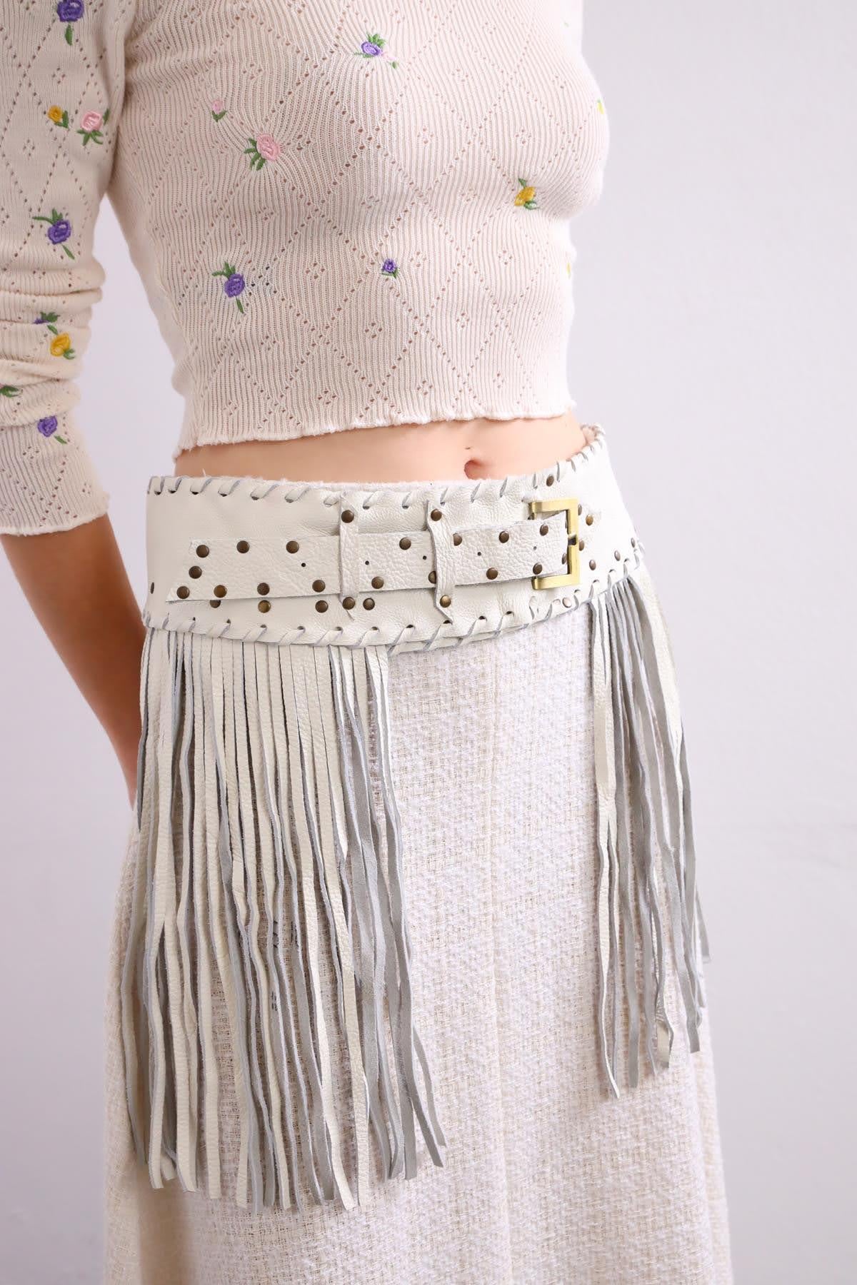  Beyaz Püsküllü Deri Kemer