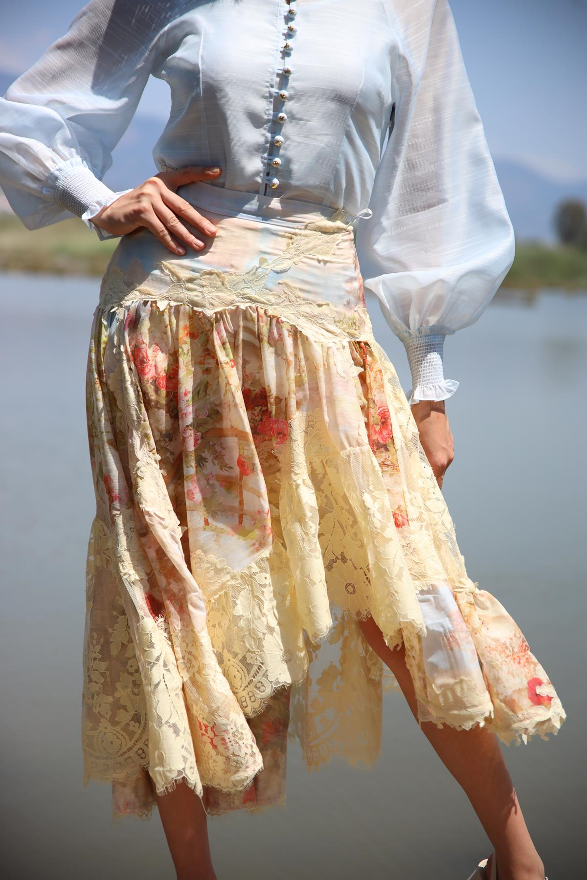 Light Blue Patterned Chiffon Lace Skirt