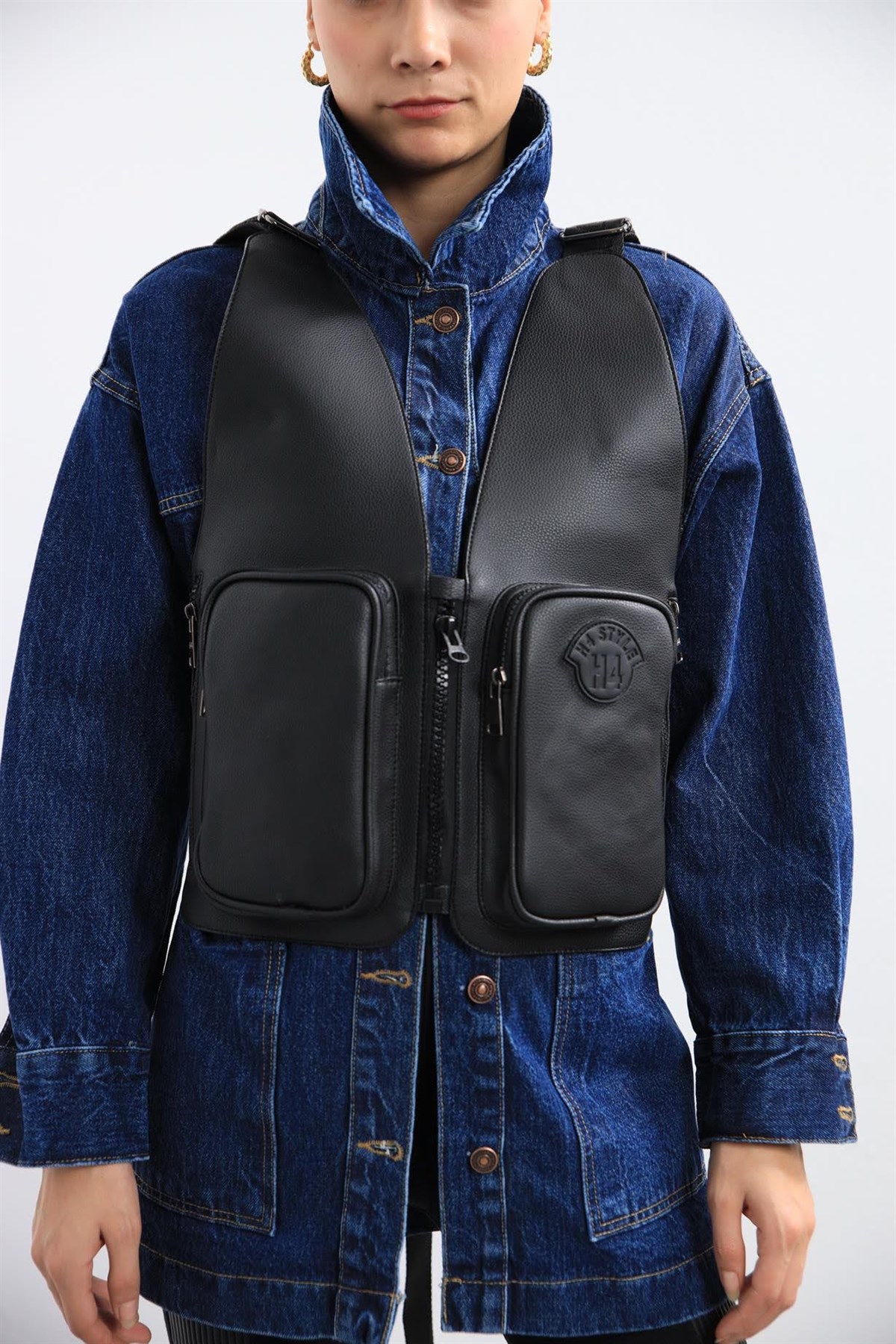 Black Vest Bag