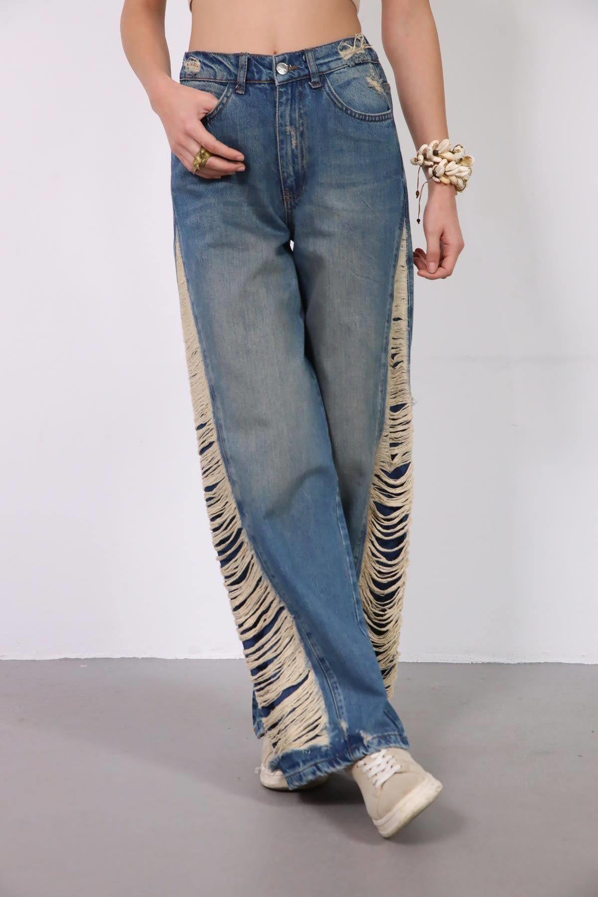 Mavi Boru Paça Yanları Yırtık Kot Pantolon - Şaman Butik Mavi Boru Paça Yanları Yırtık Kot Pantolon
