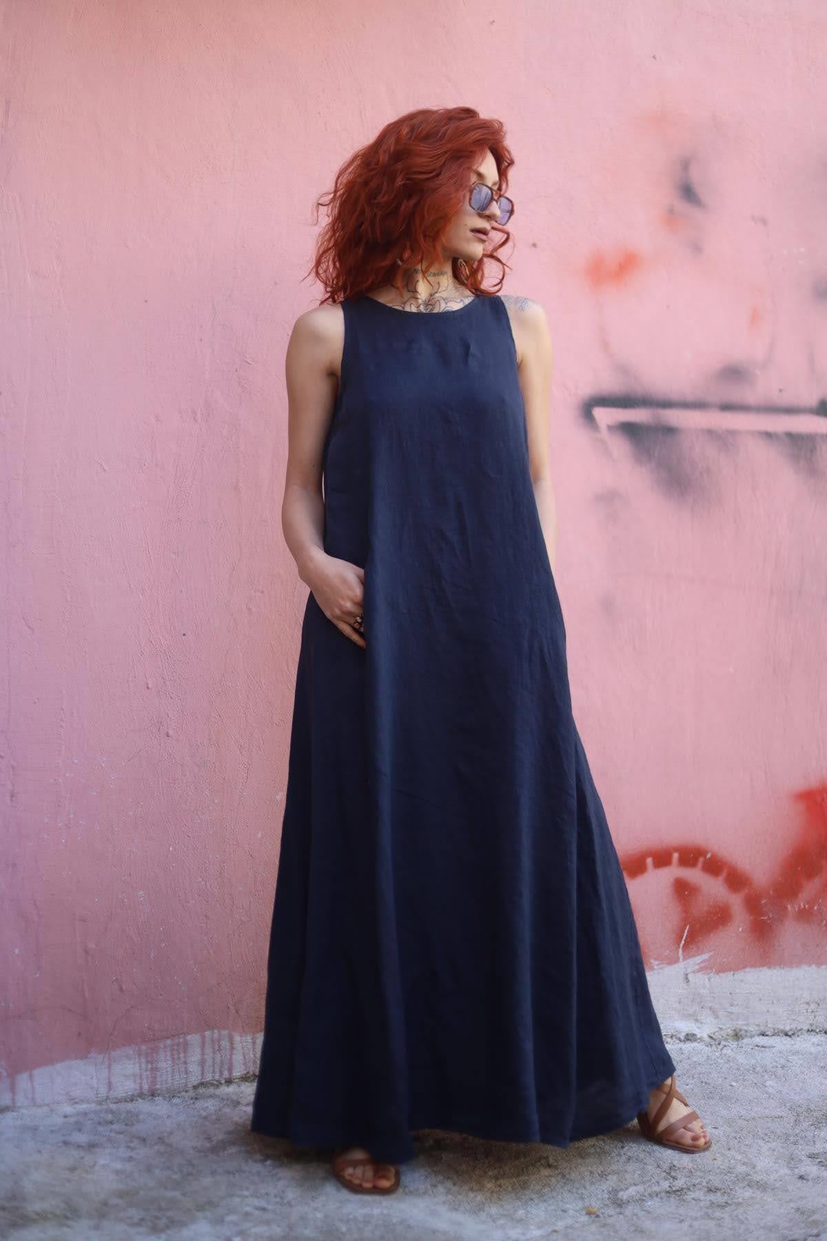 Lacivert Bisiklet Yaka Cepli Kolsuz Keten Elbise