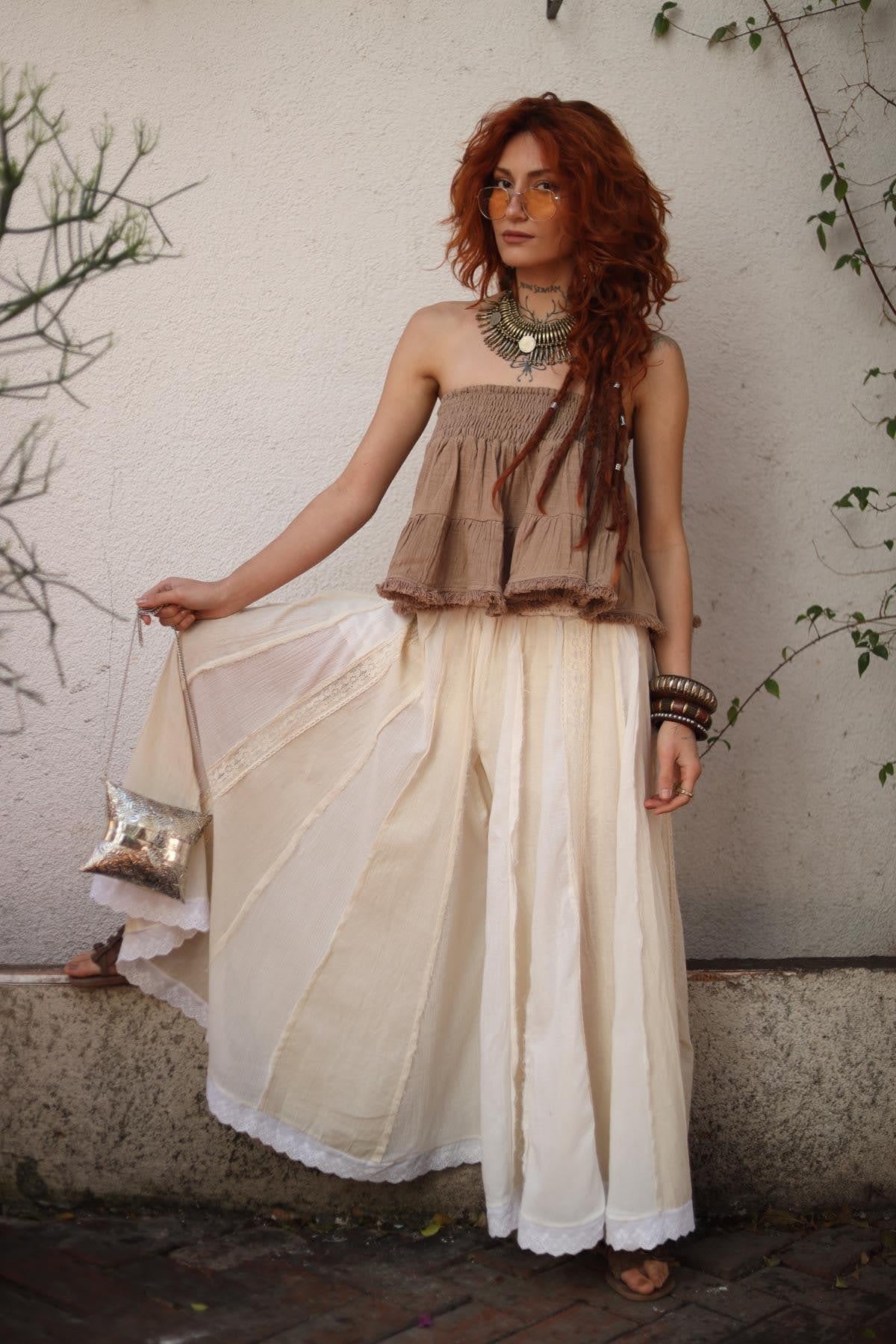 Ekru Beli Gipeli Güpür Detaylı Pantolon Etek