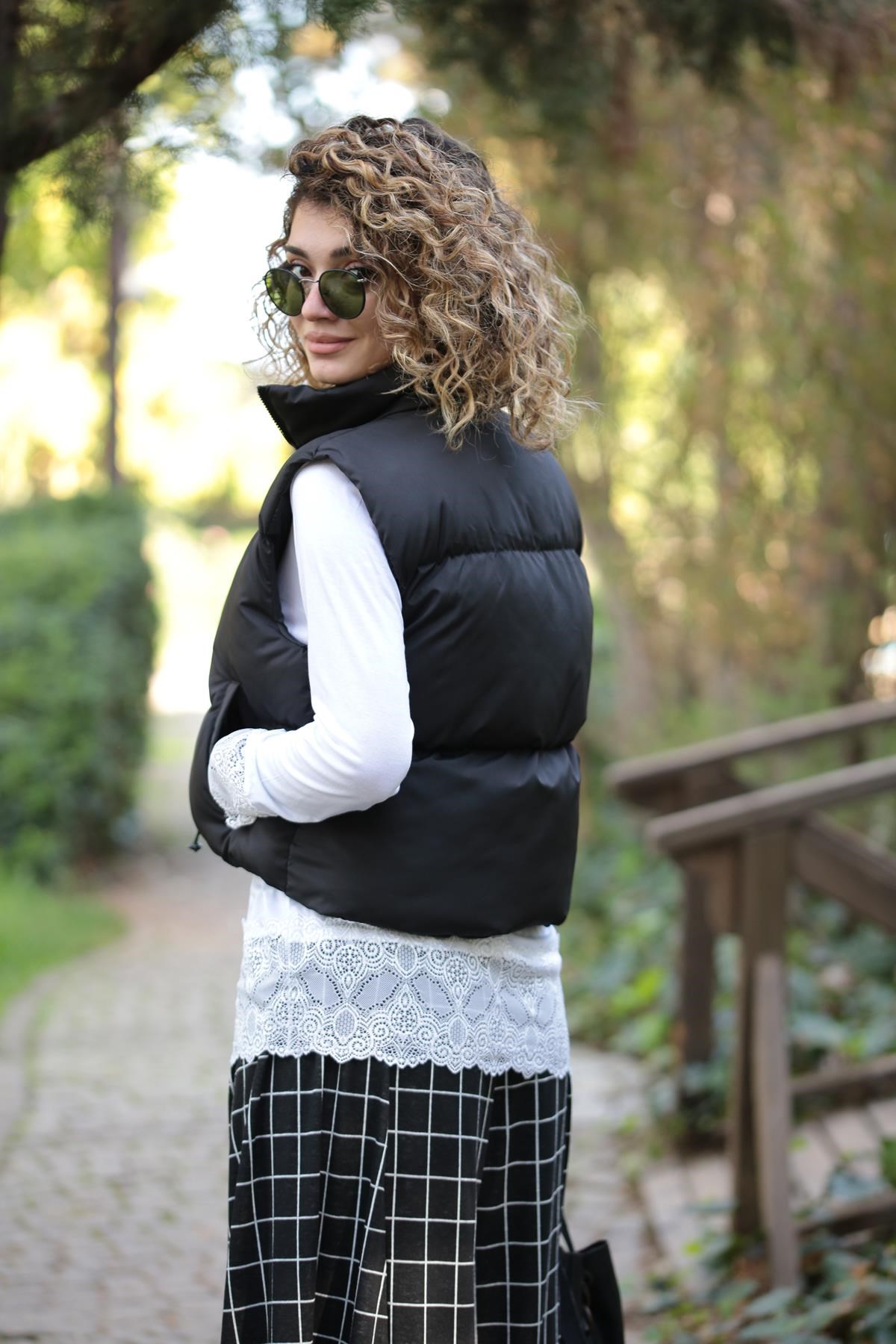 Black Cropped Puffer Vest - Saman Butik