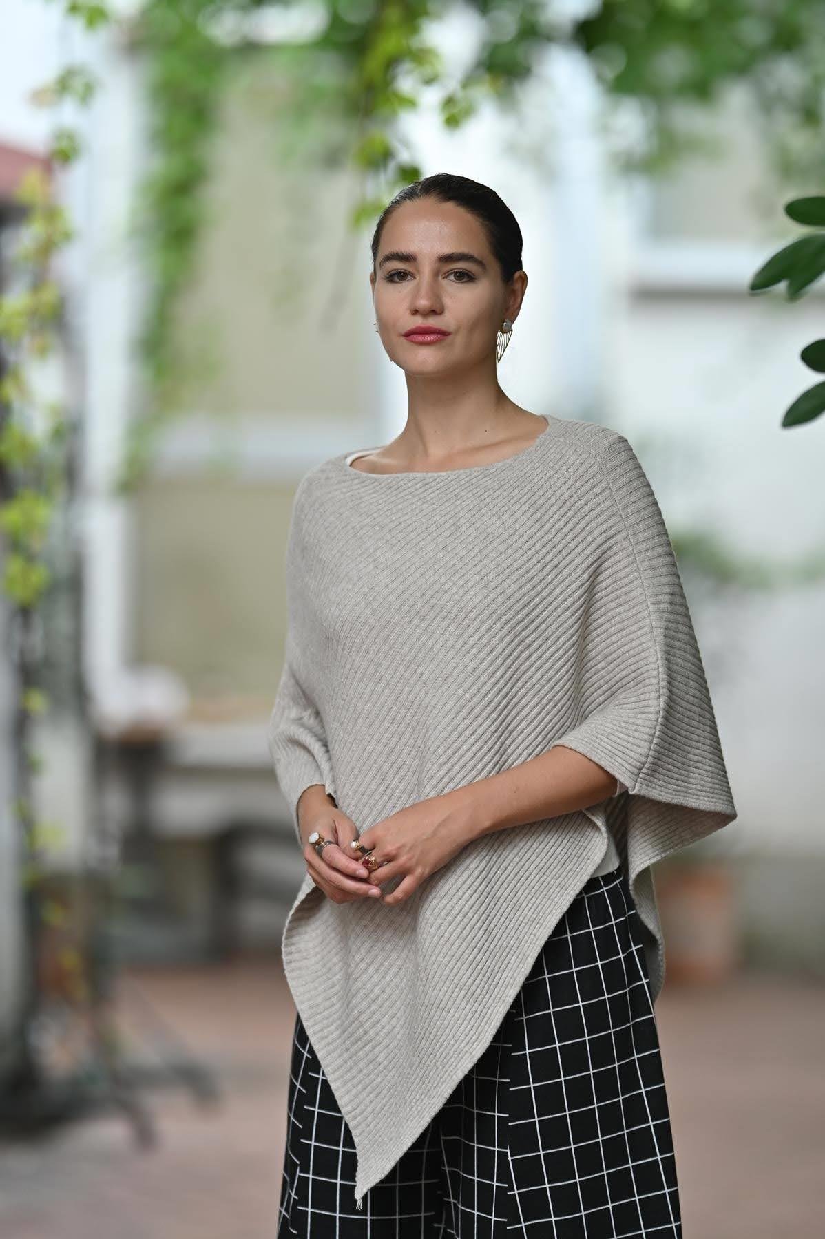 Taş Rengi Fitilli Triko Panço