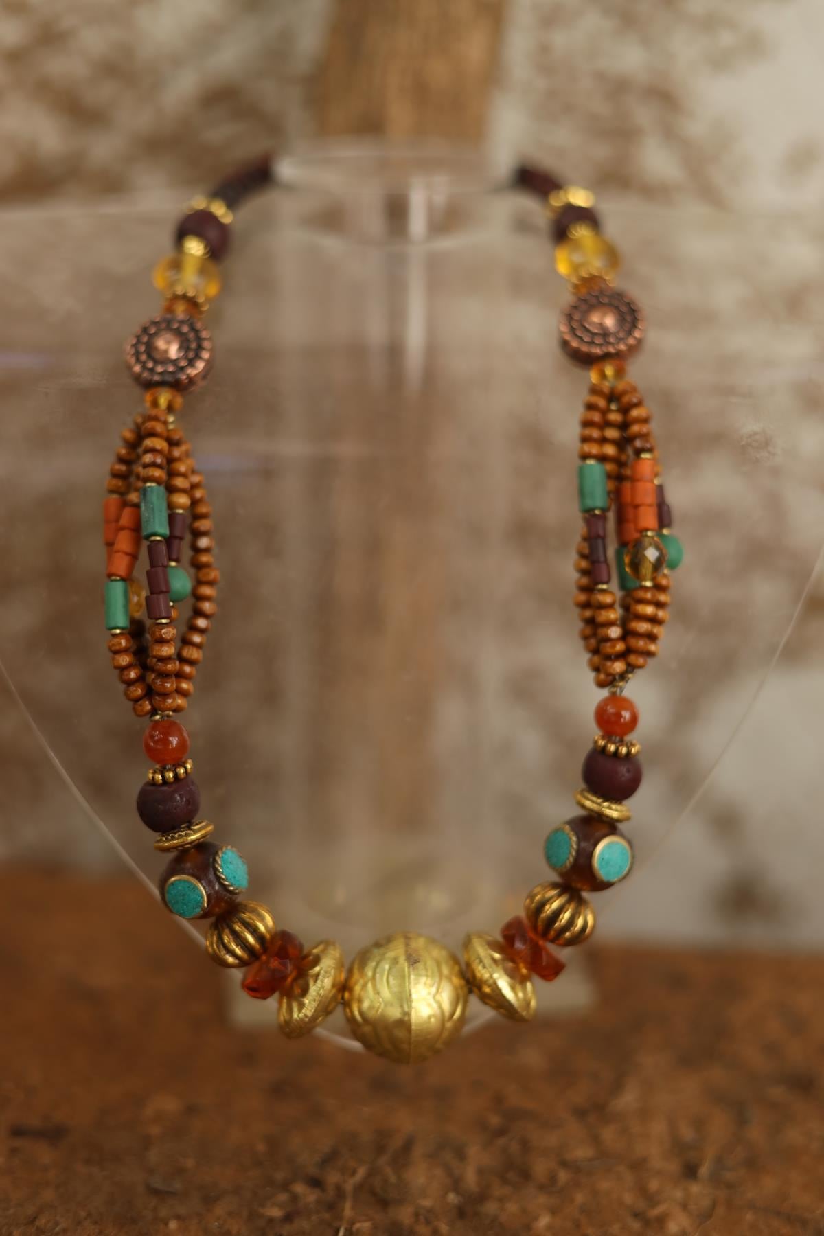 Ahşap Gold Detaylı Kolye