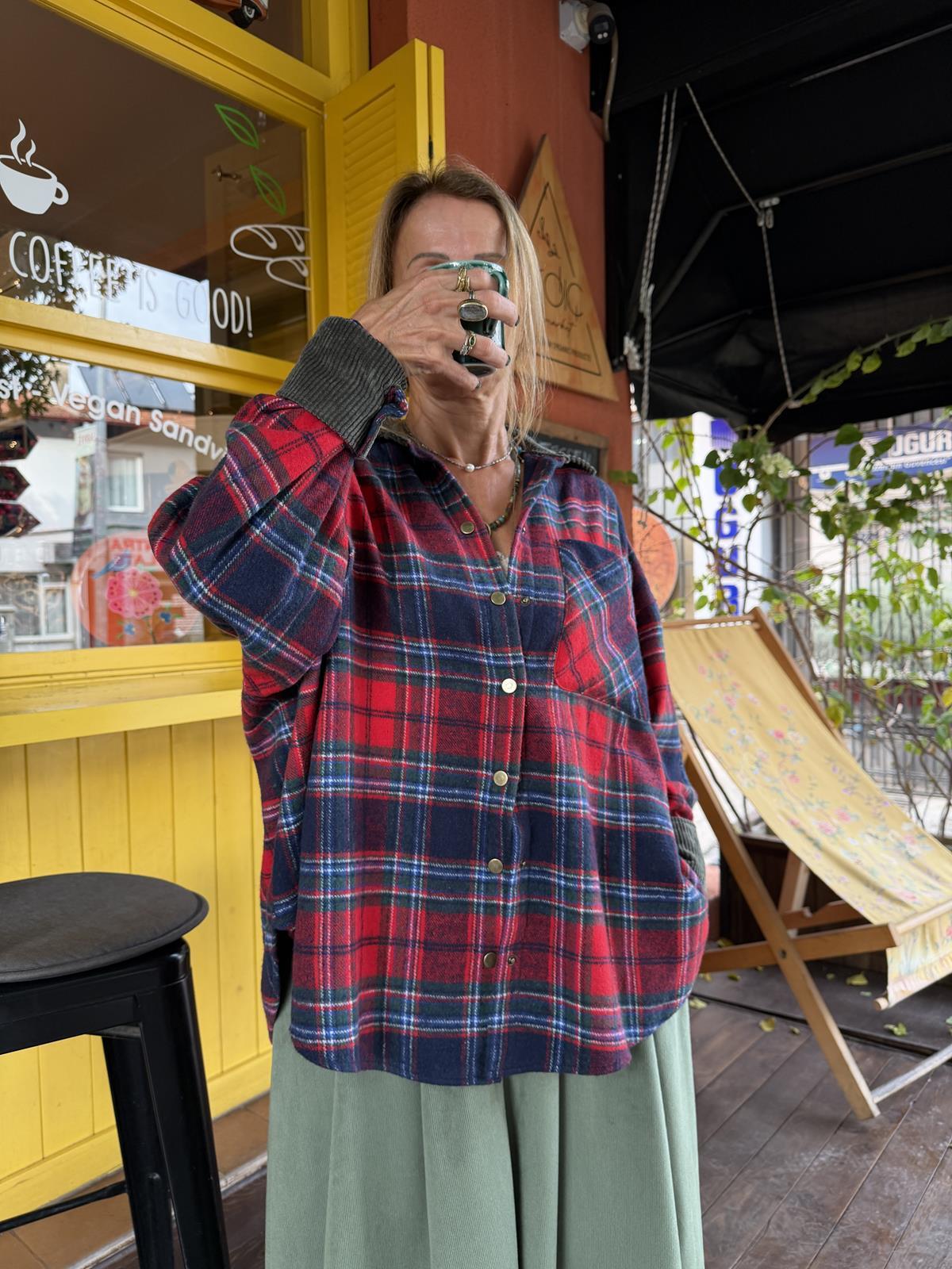 Kırmızı Yakası Kadife Ekose Oduncu Gömlek