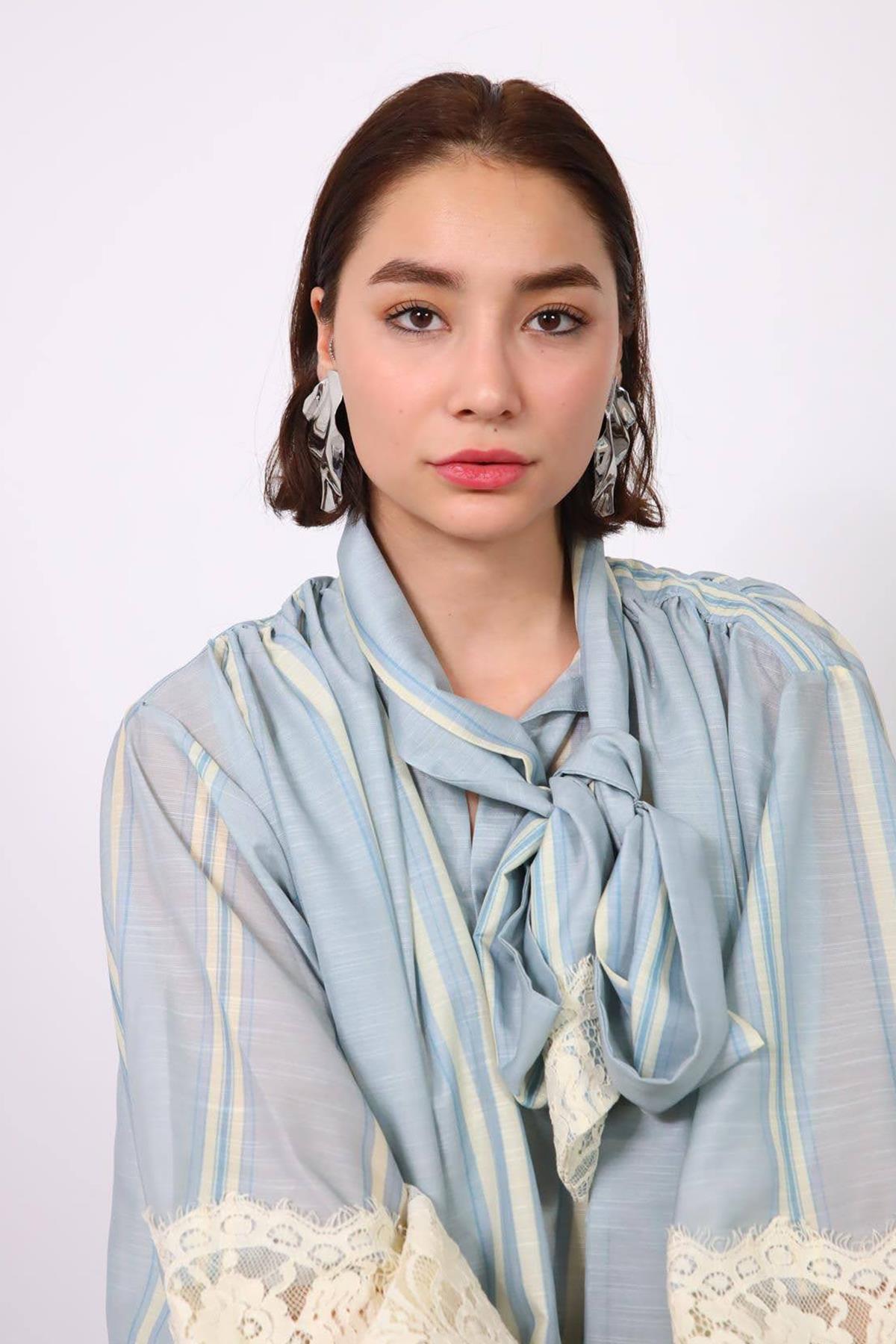  Gümüş Kaplama Uzun Küpe